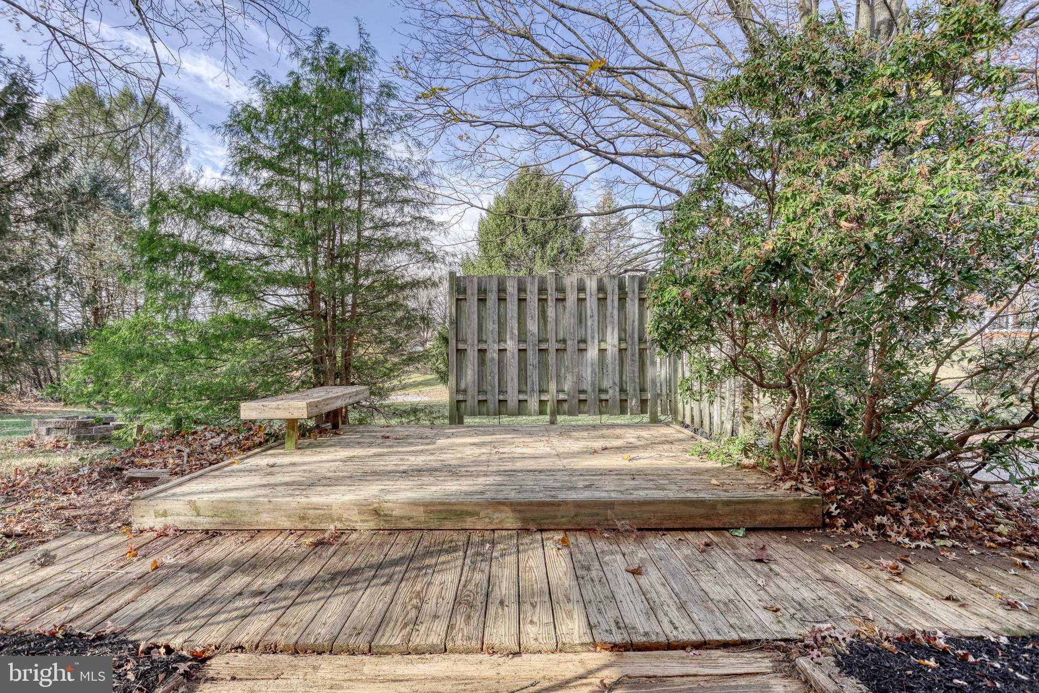 RED LION - Residential