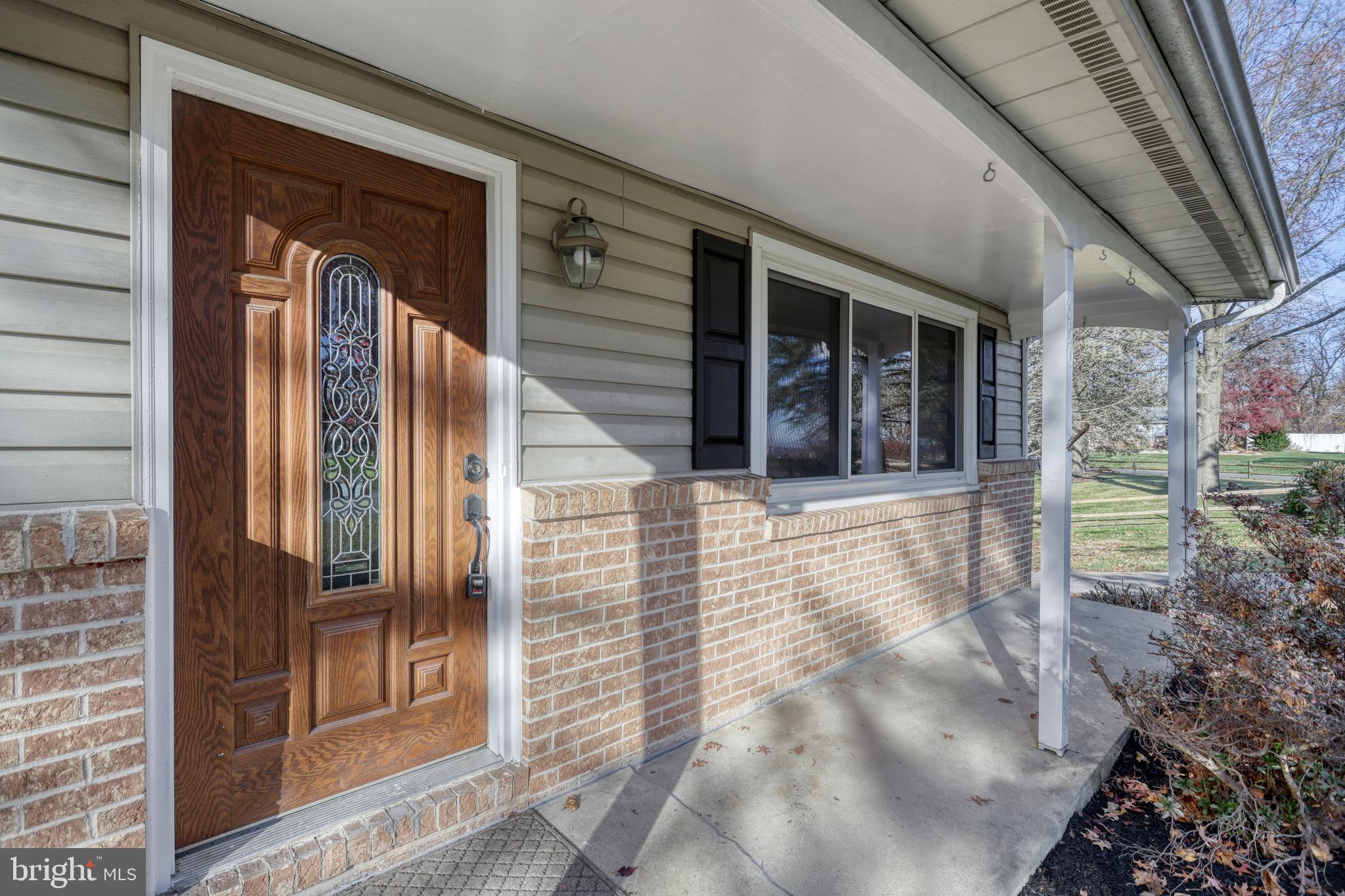 RED LION - Residential