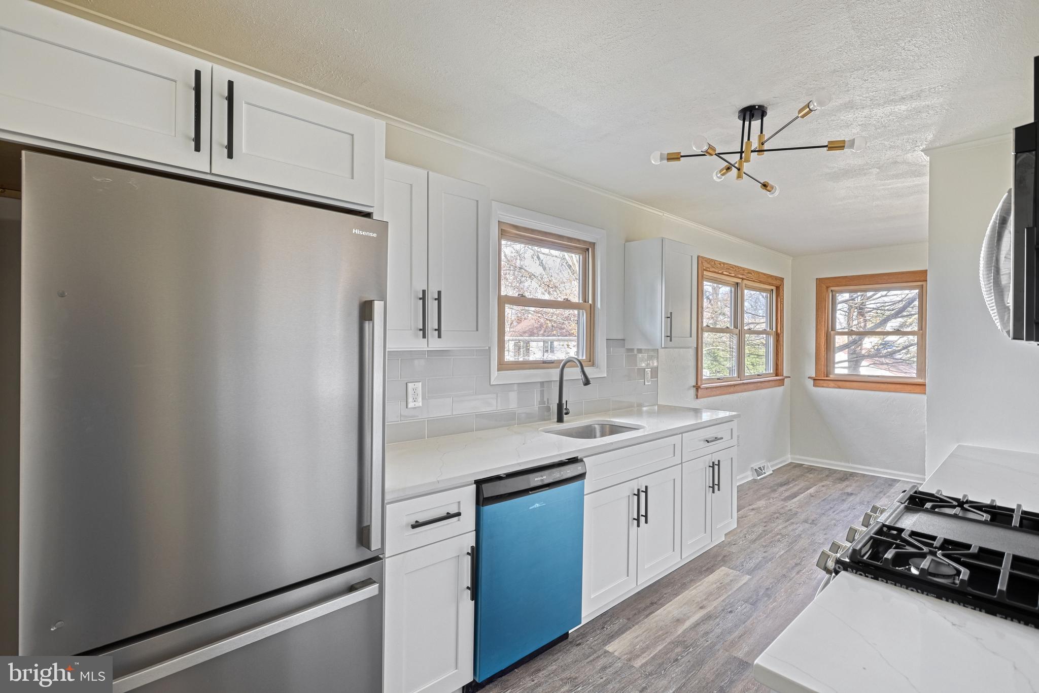 RED LION - Residential