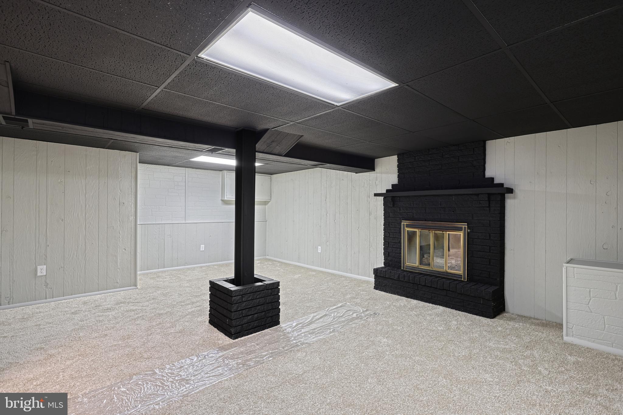 RED LION - Residential