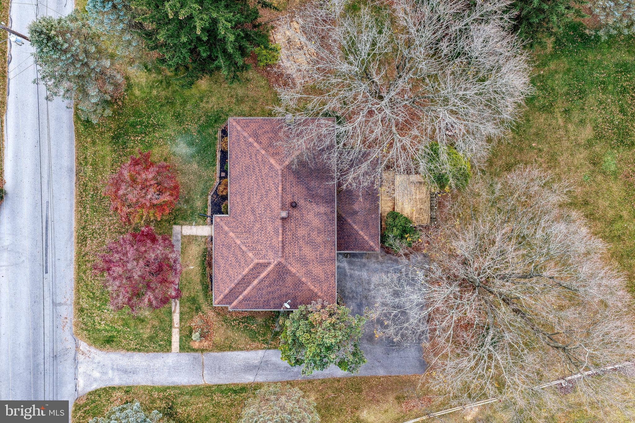 RED LION - Residential