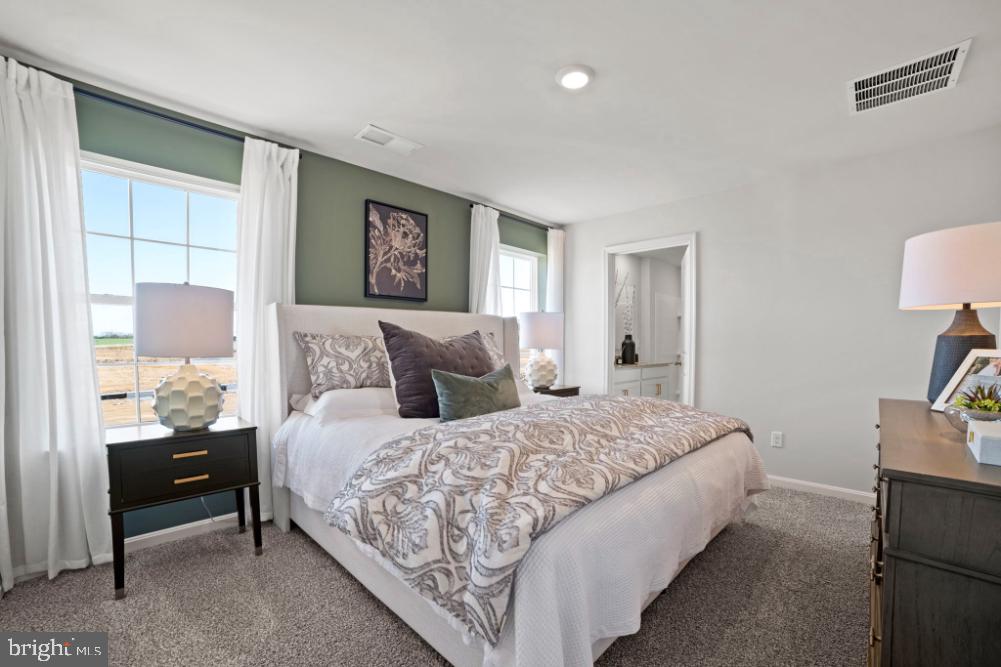 WEST WIND - Residential