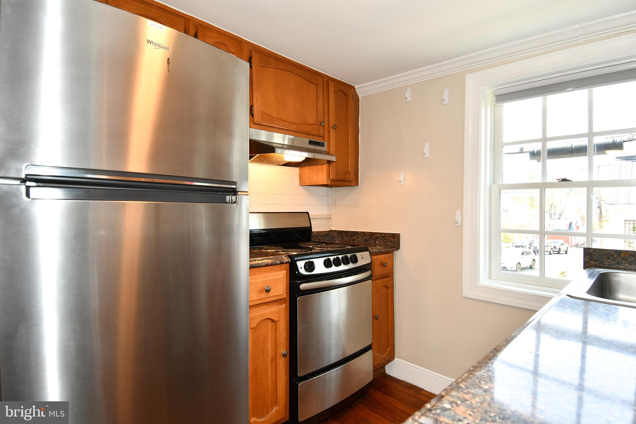 17 - Apt. #1 MADISION STREET
