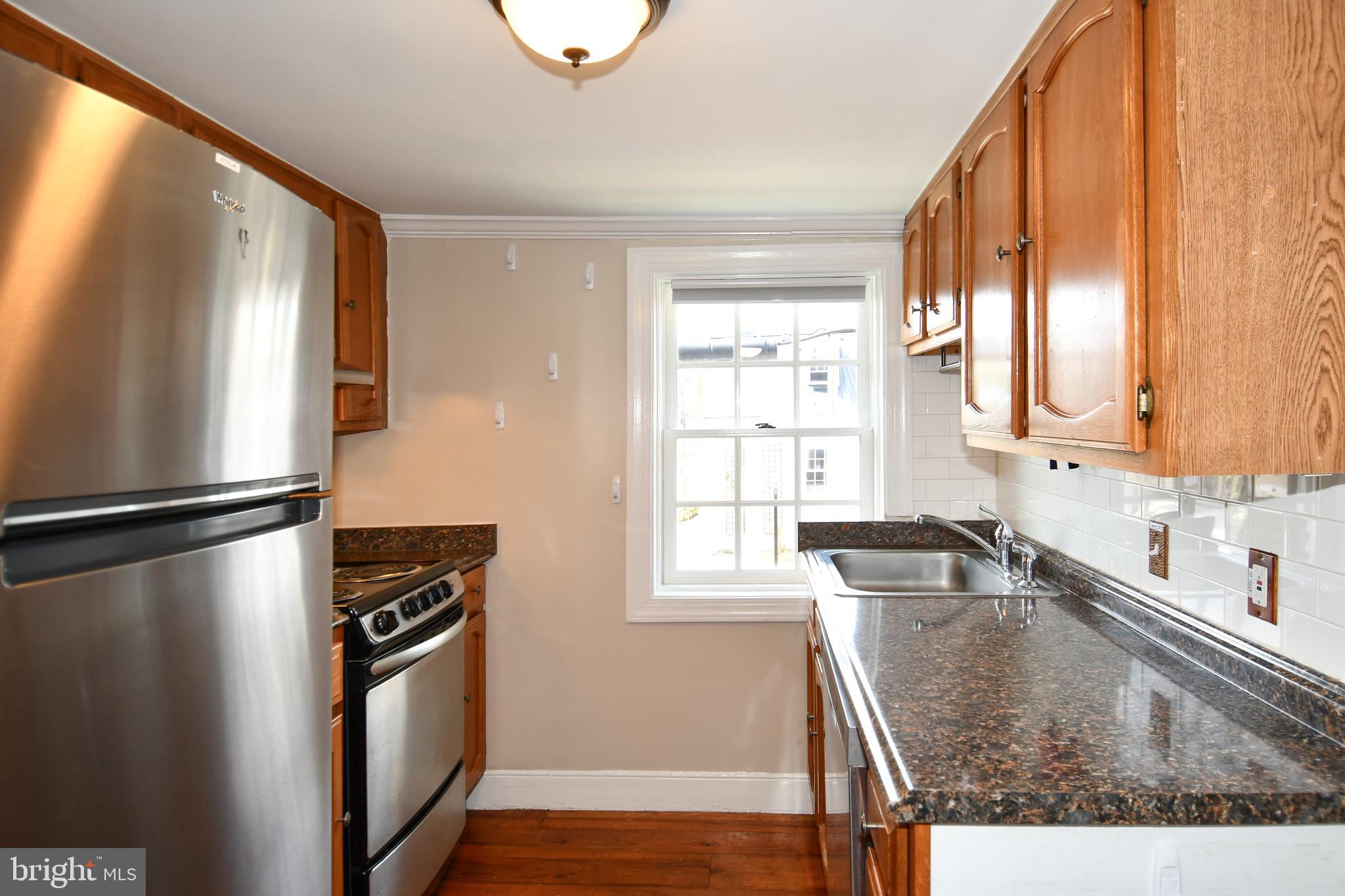 17 - Apt. #1 MADISION STREET