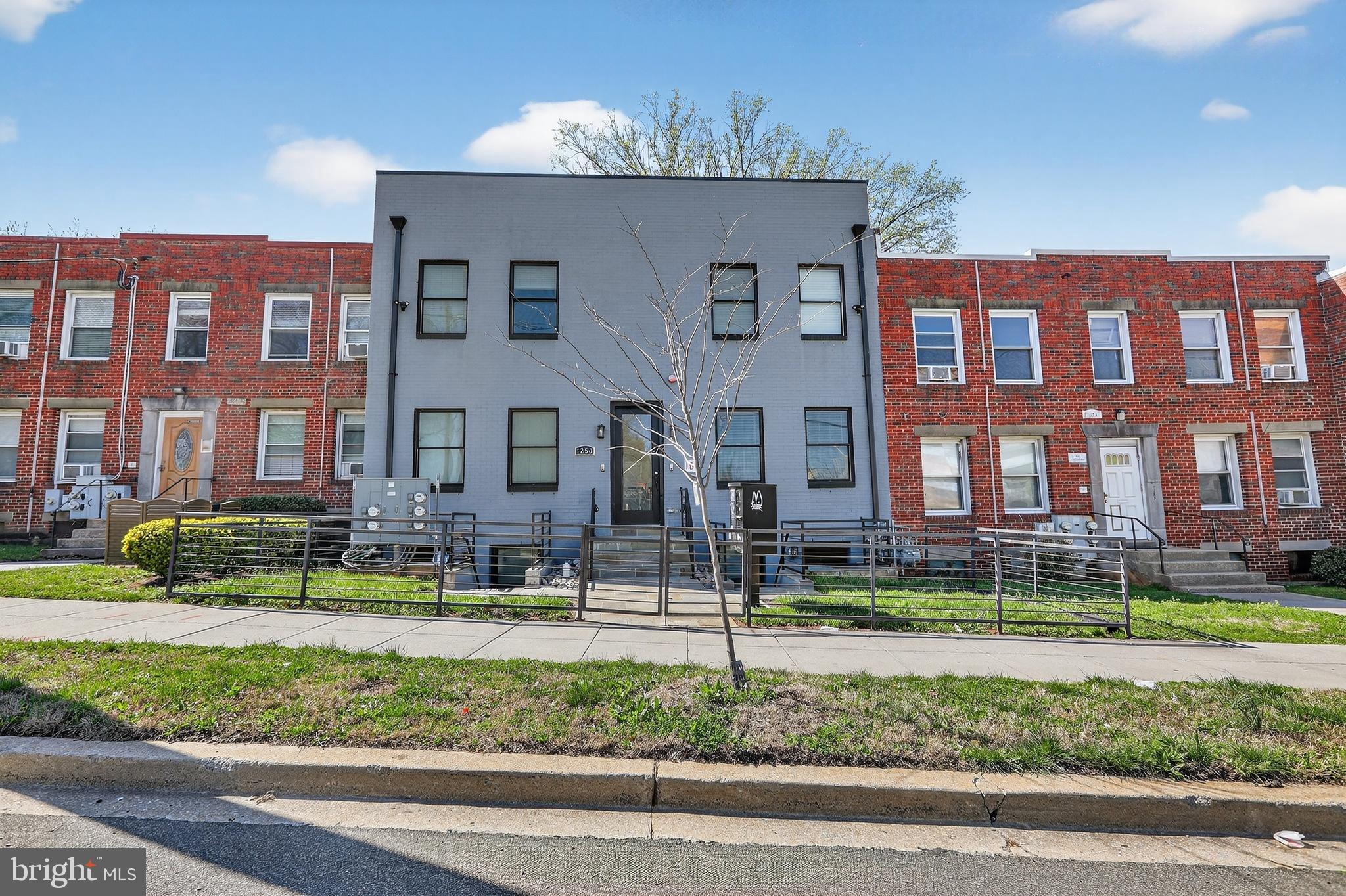 1253 MOUNT OLIVET ROAD NE 3