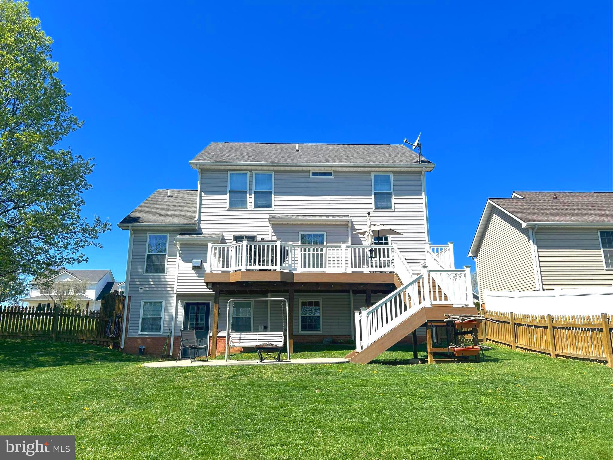 LAUREL RIDGE - Residential