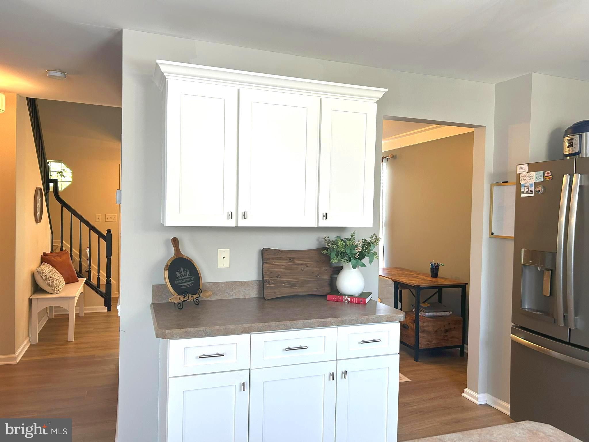 LAUREL RIDGE - Residential