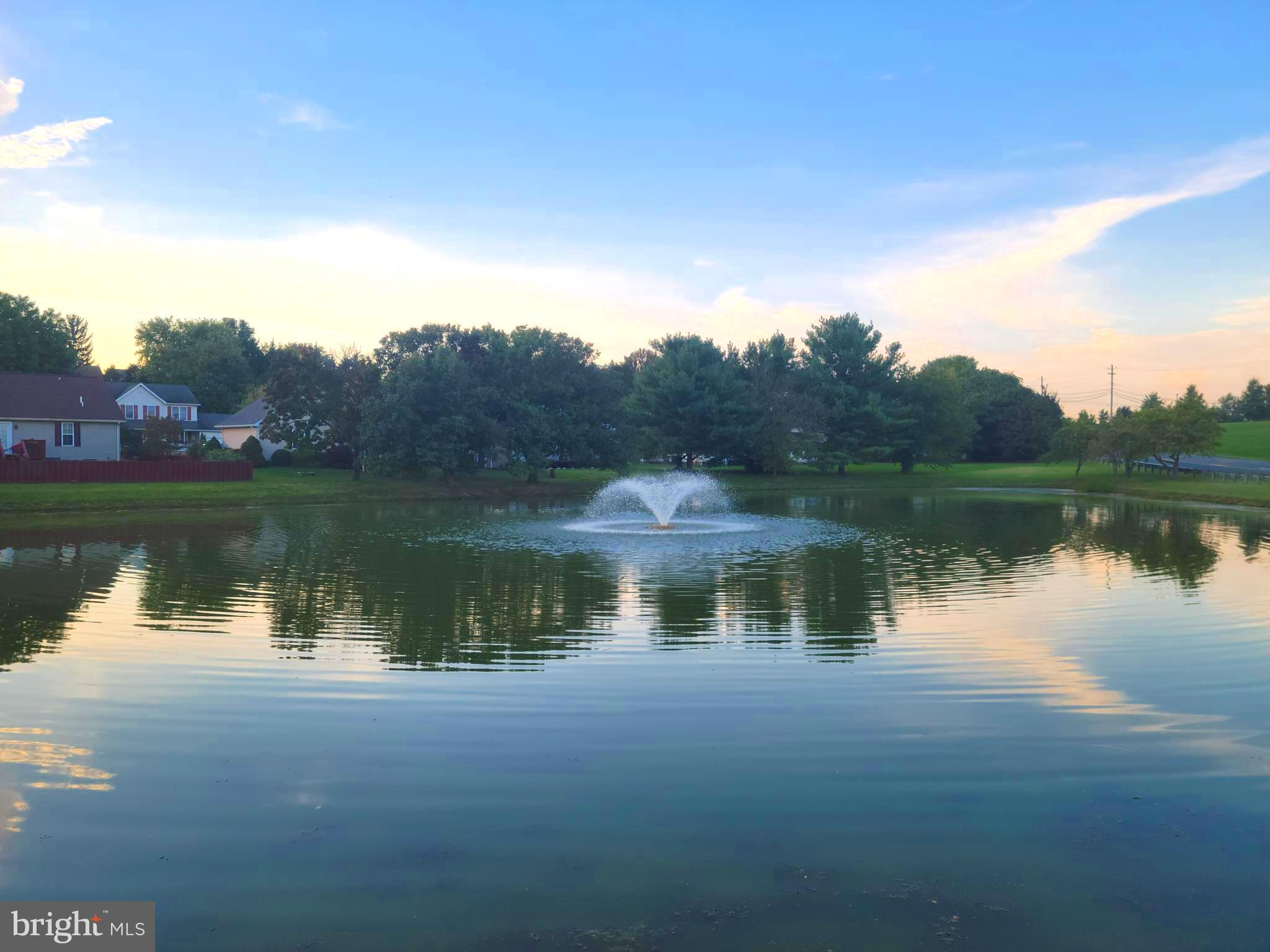 LAUREL RIDGE - Residential