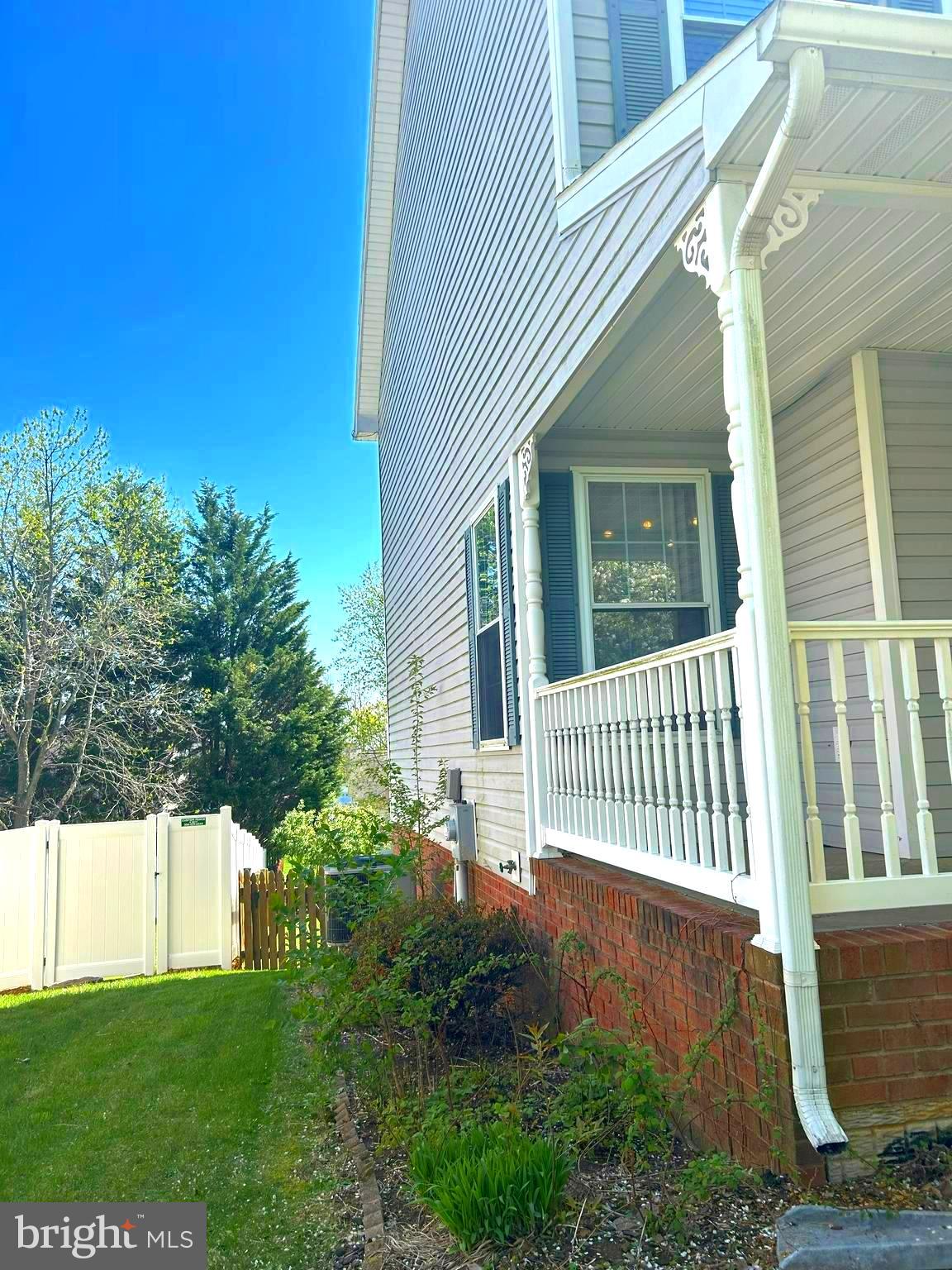 LAUREL RIDGE - Residential