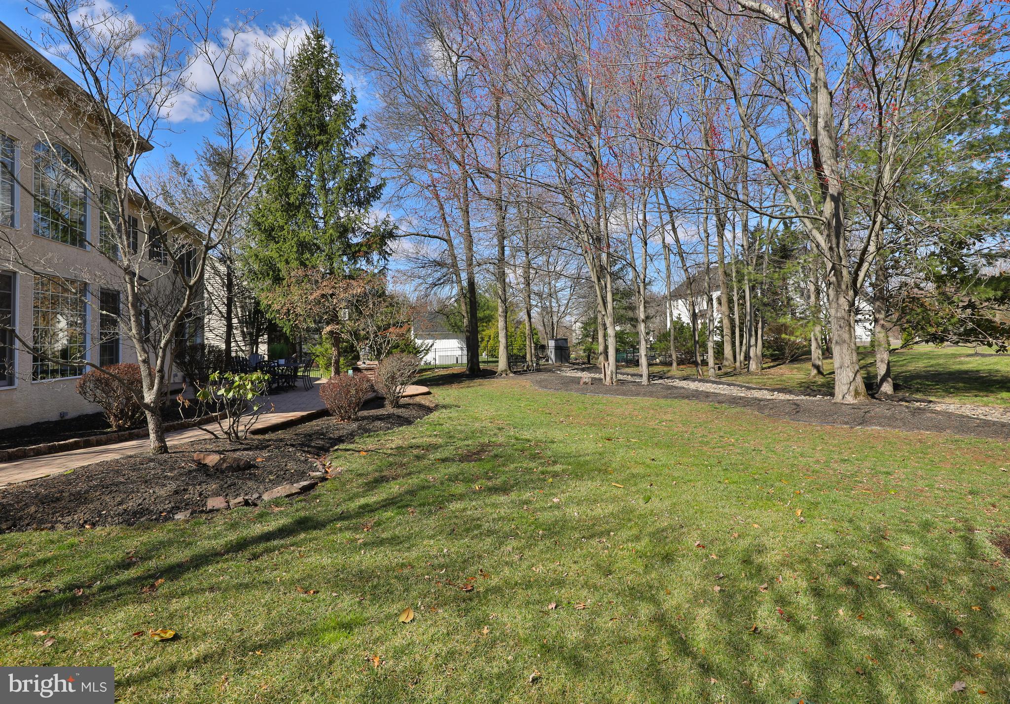 ESTS AT CEDAR HILL - Residential