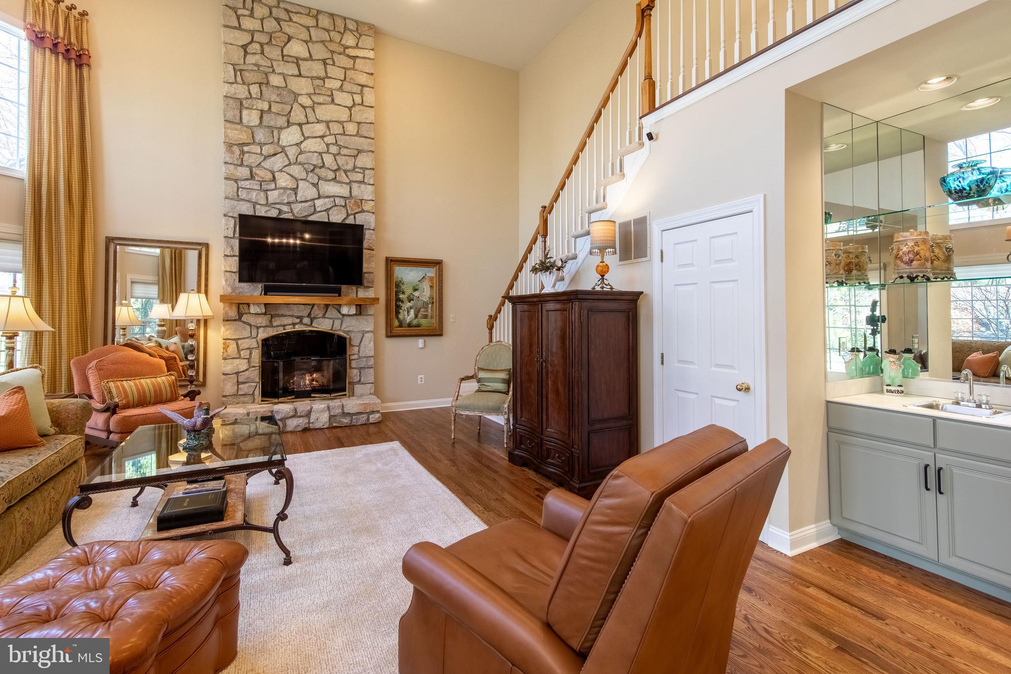 ESTS AT CEDAR HILL - Residential