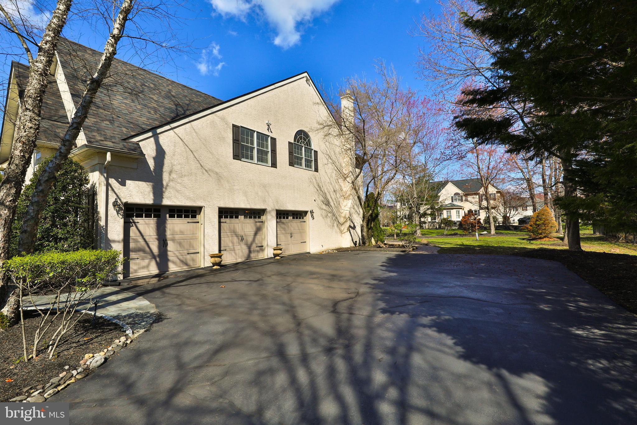 ESTS AT CEDAR HILL - Residential