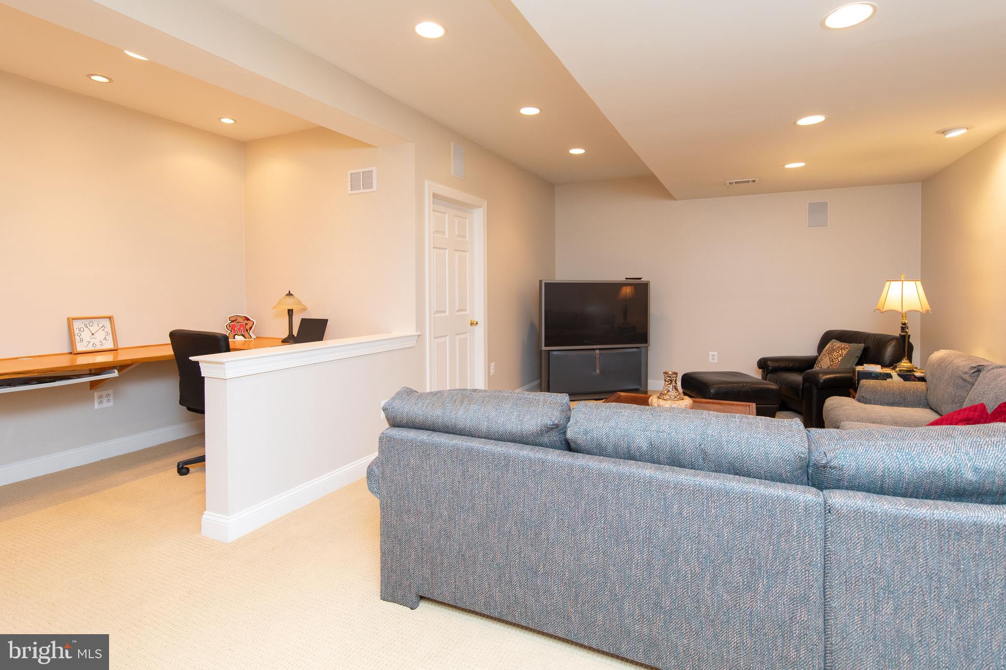 ESTS AT CEDAR HILL - Residential