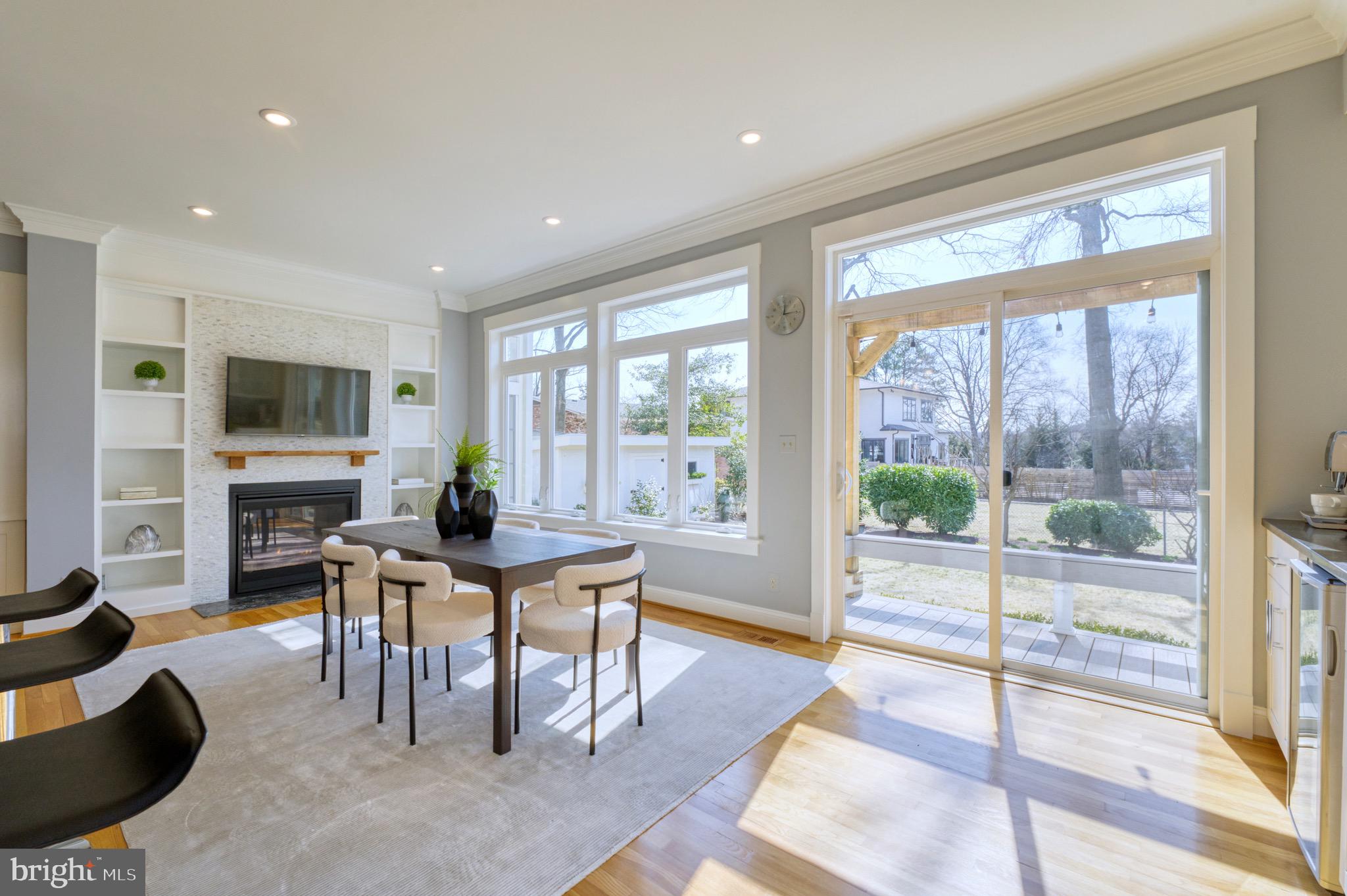 ROSEMONT - Residential