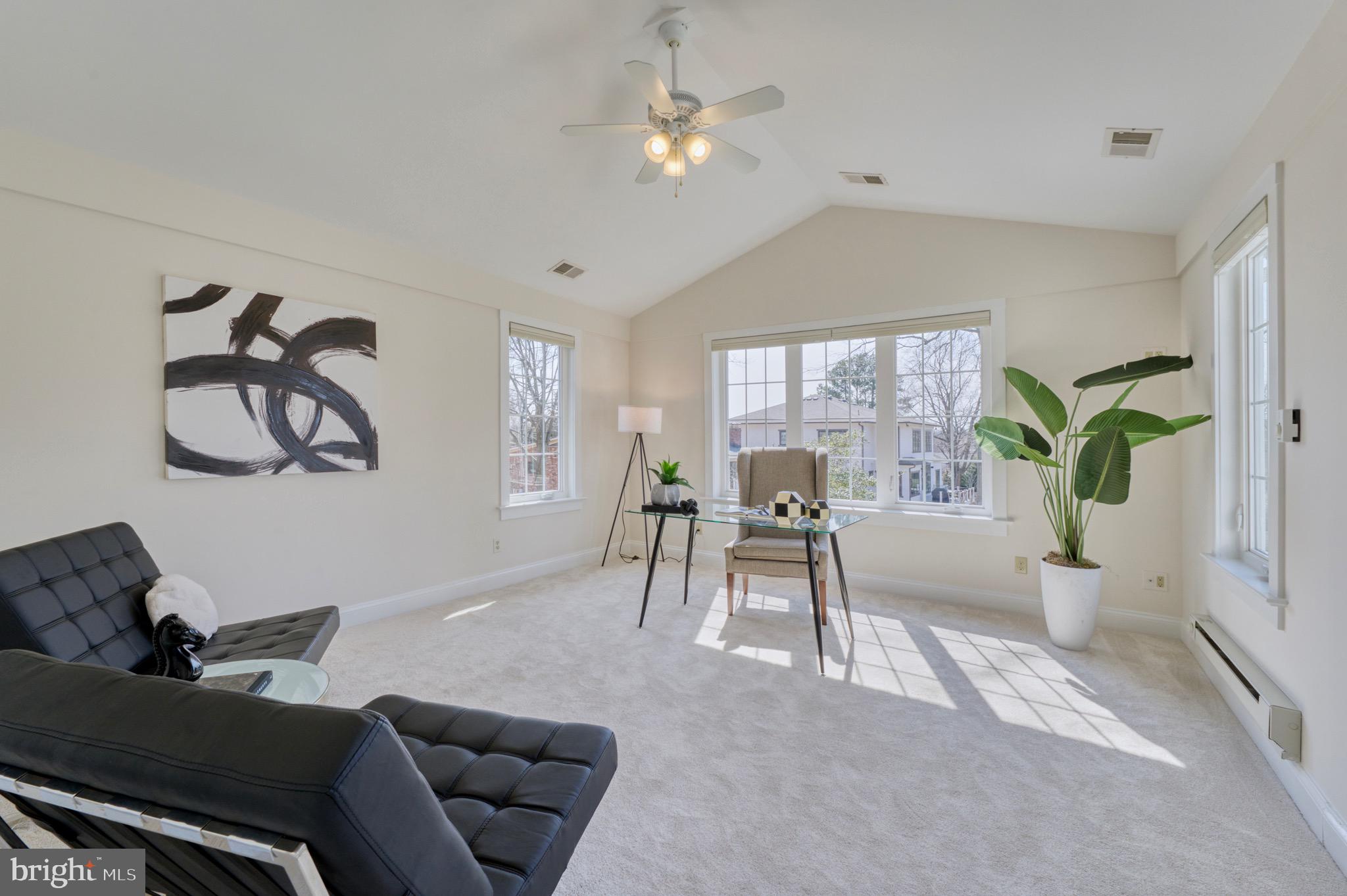 ROSEMONT - Residential