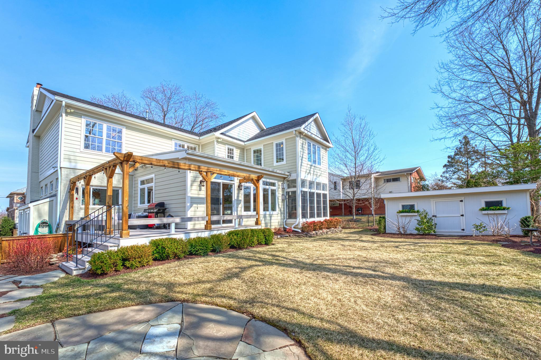 ROSEMONT - Residential