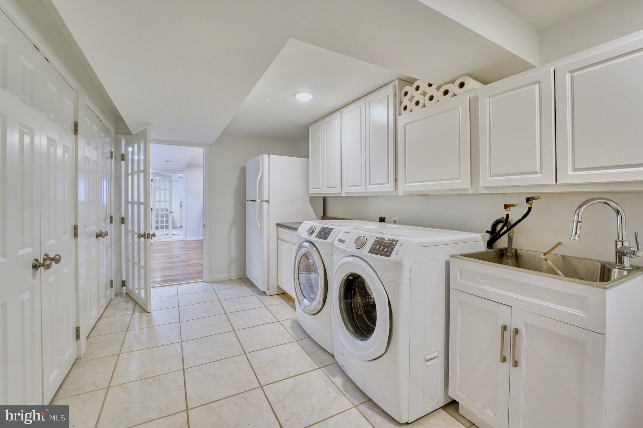 ROSEMONT - Residential