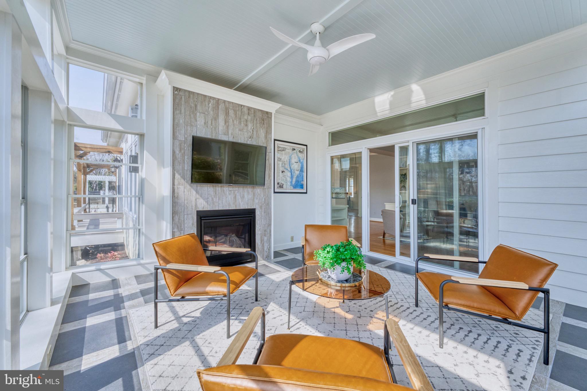 ROSEMONT - Residential