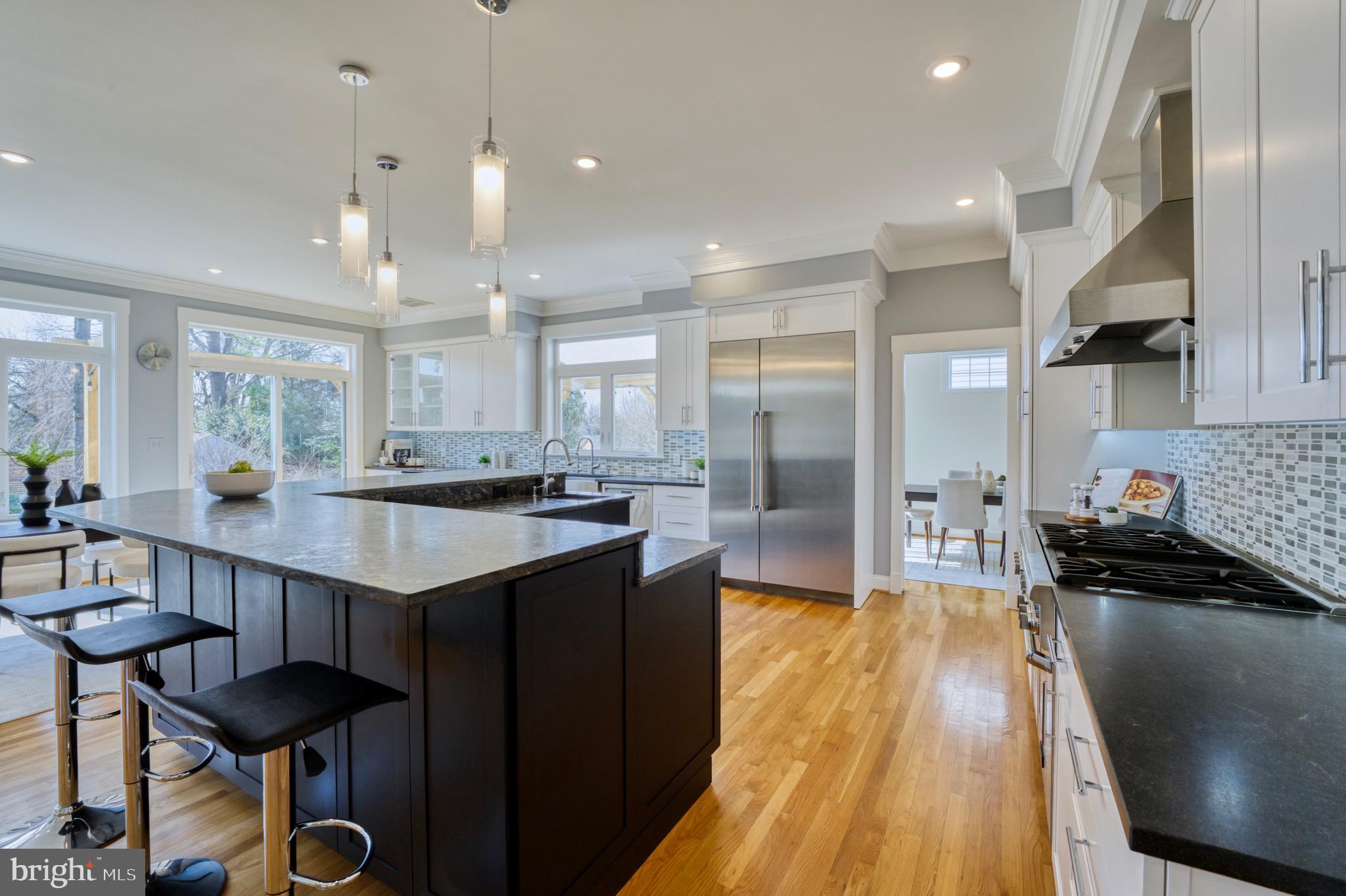 ROSEMONT - Residential