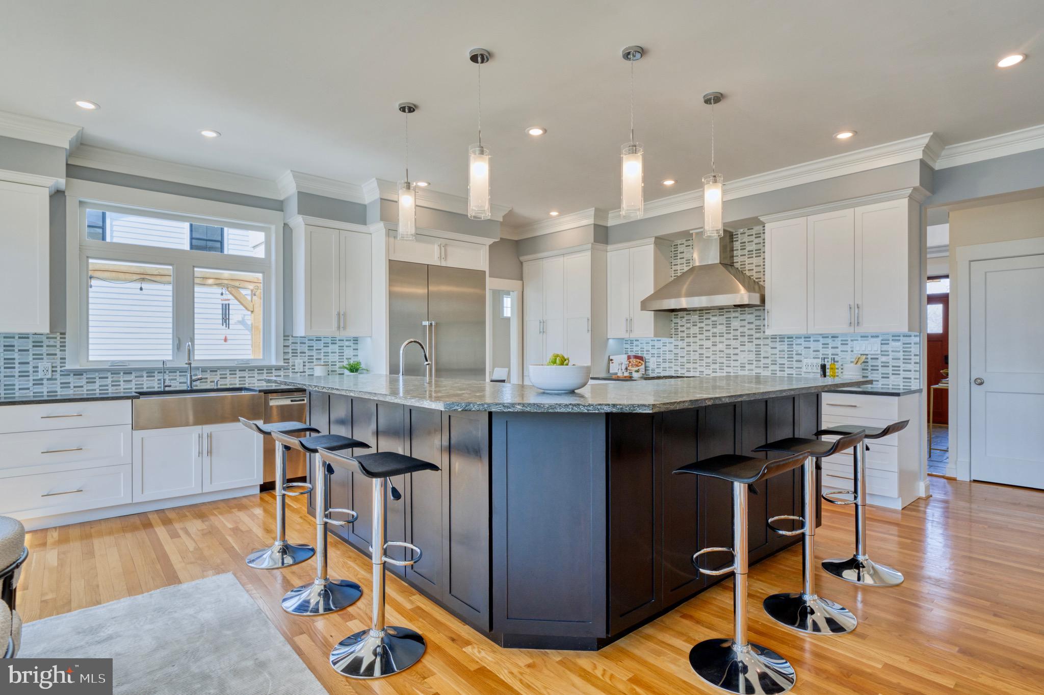 ROSEMONT - Residential