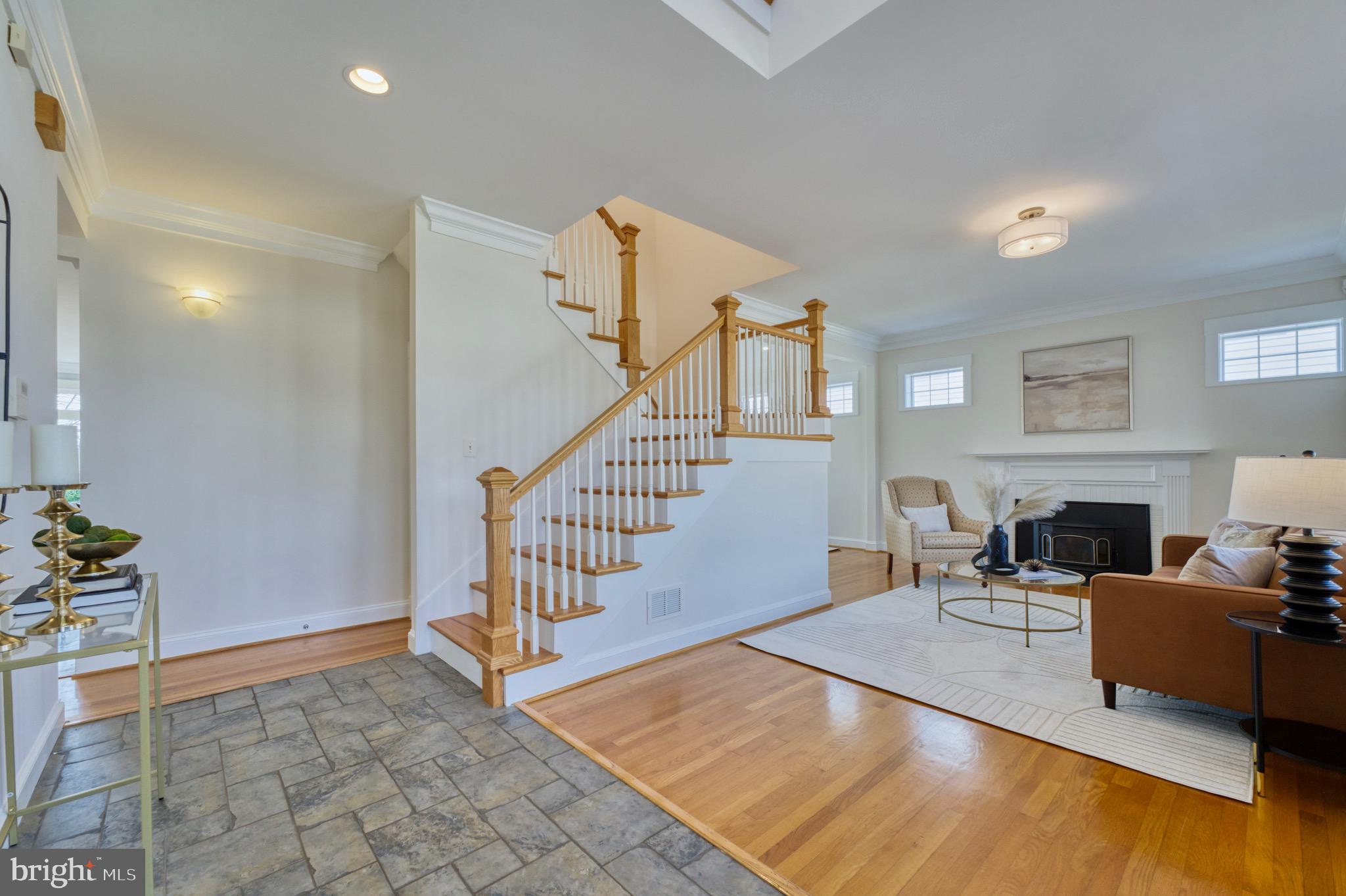 ROSEMONT - Residential