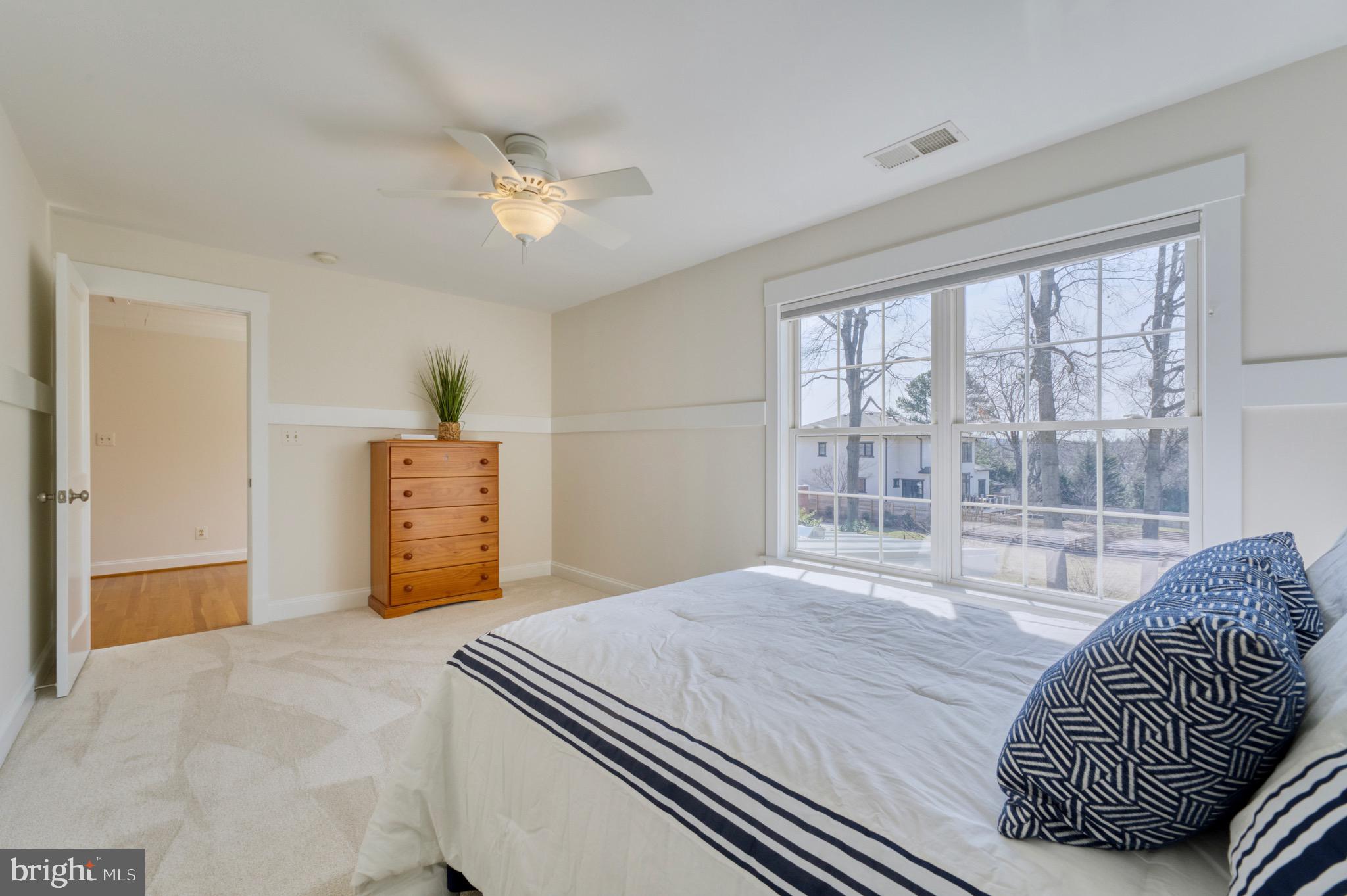 ROSEMONT - Residential