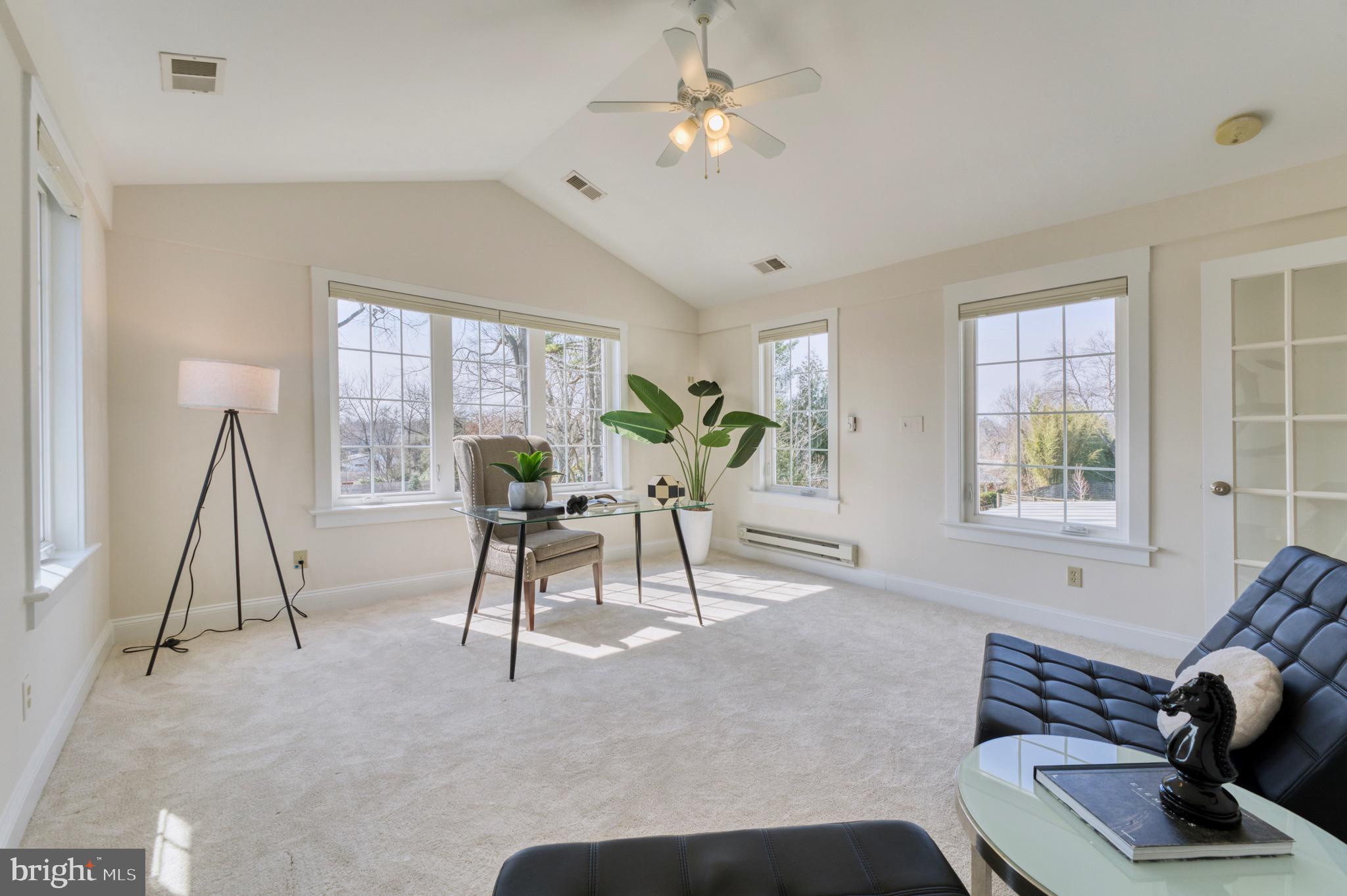 ROSEMONT - Residential