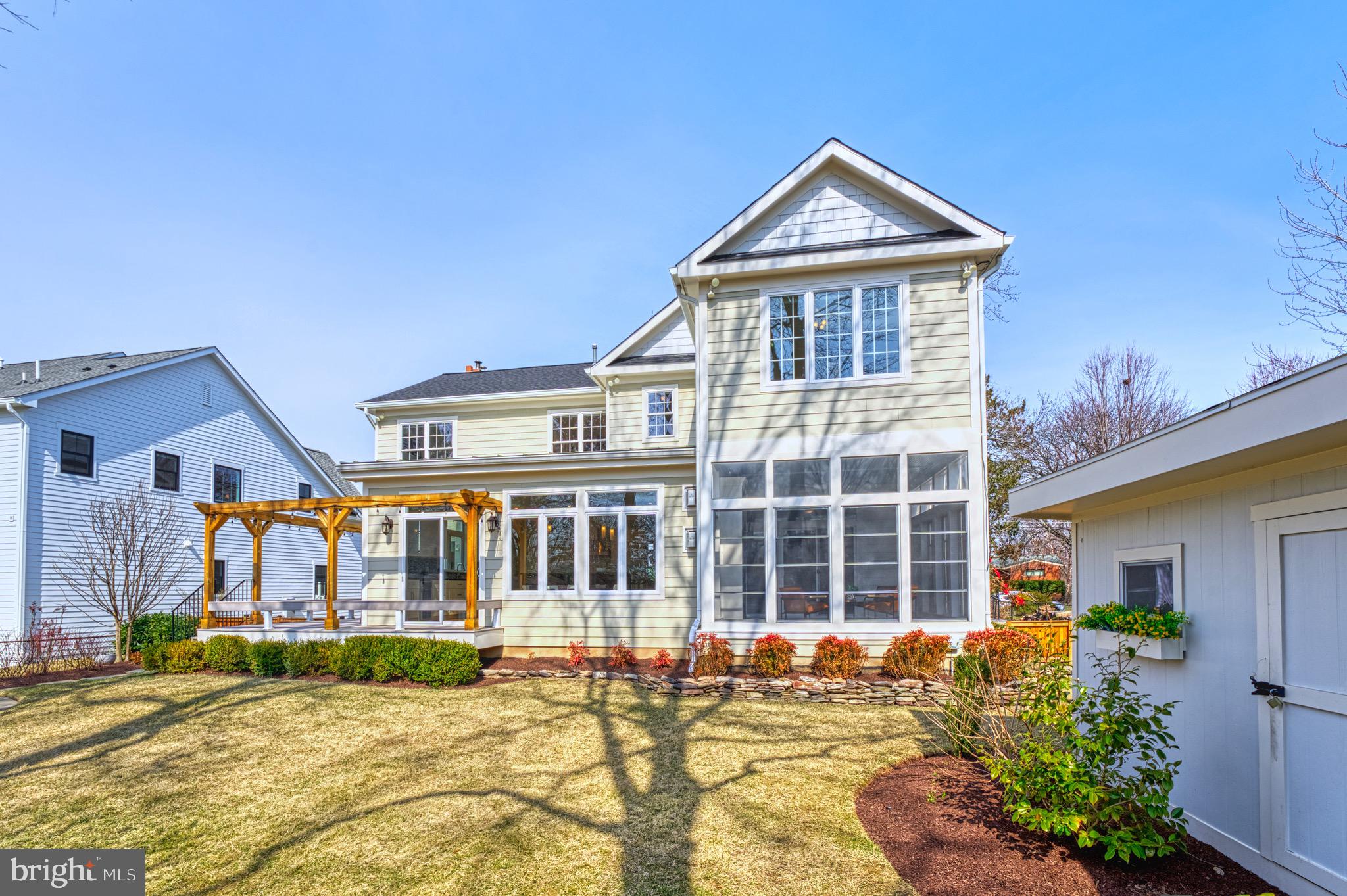 ROSEMONT - Residential