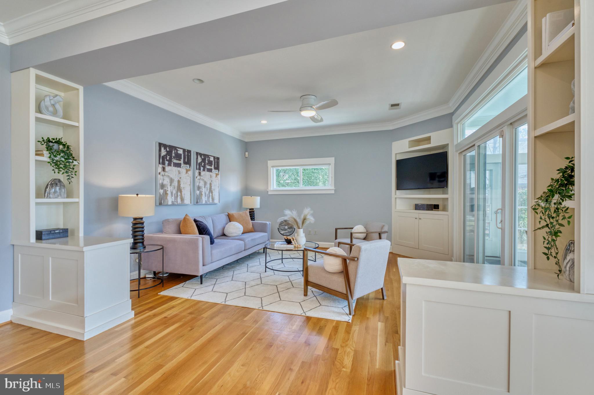 ROSEMONT - Residential