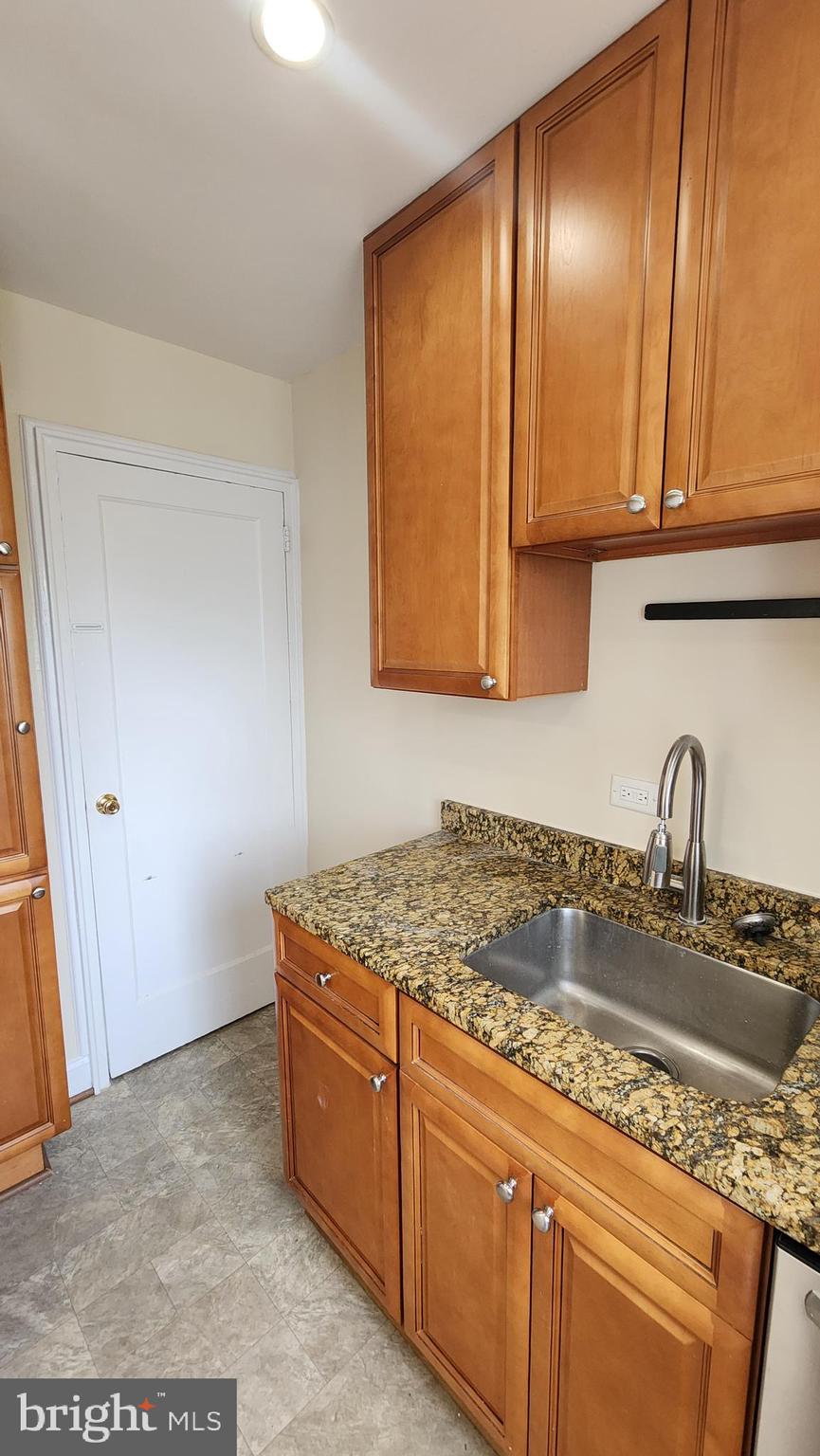 HUNTINGTON - Residential