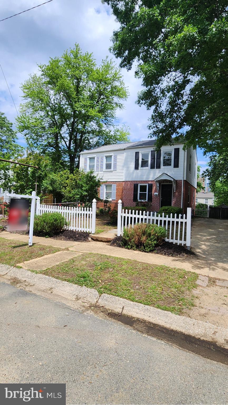 HUNTINGTON - Residential