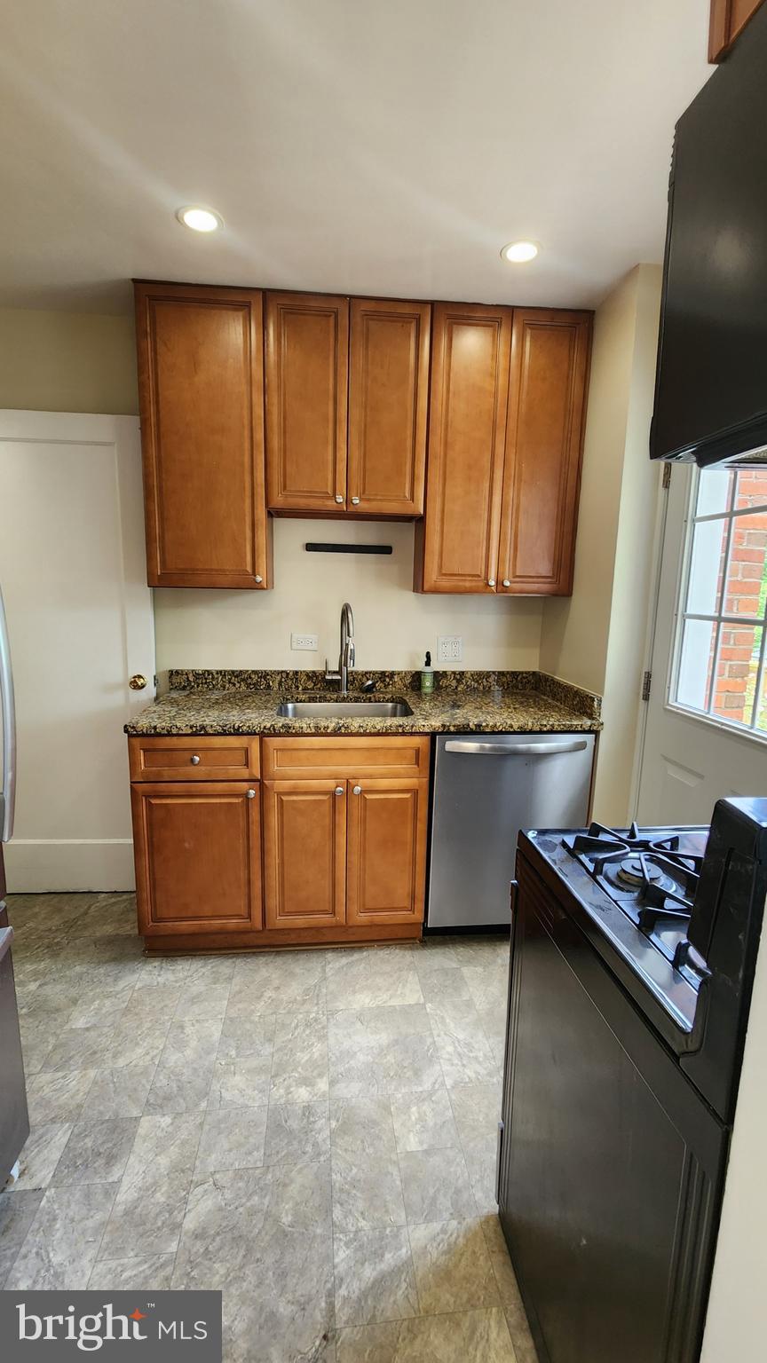 HUNTINGTON - Residential