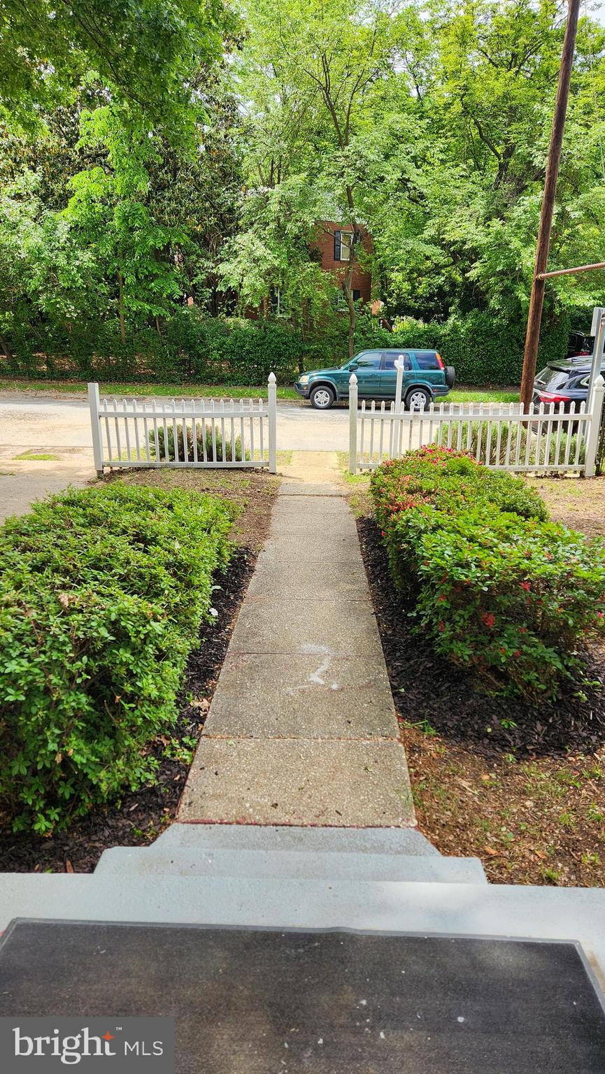 HUNTINGTON - Residential