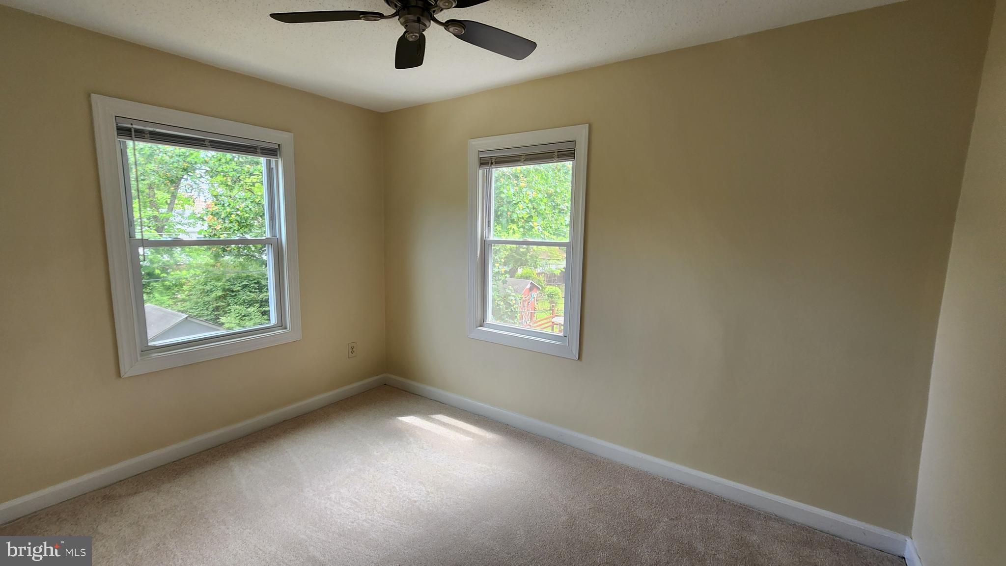 HUNTINGTON - Residential