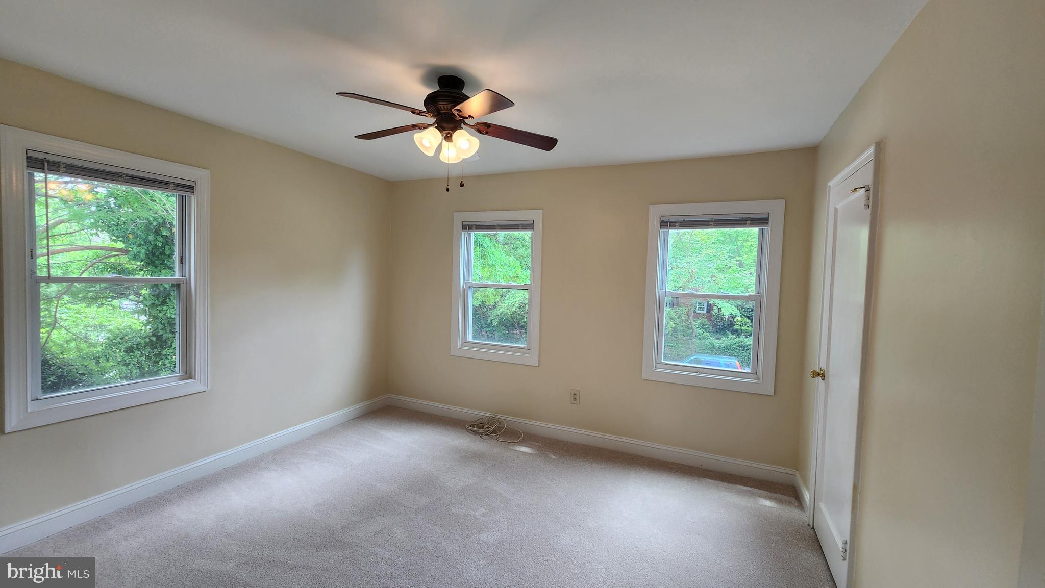 HUNTINGTON - Residential