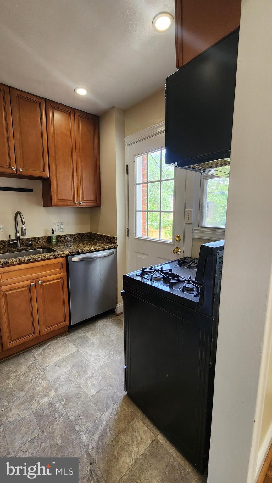 HUNTINGTON - Residential