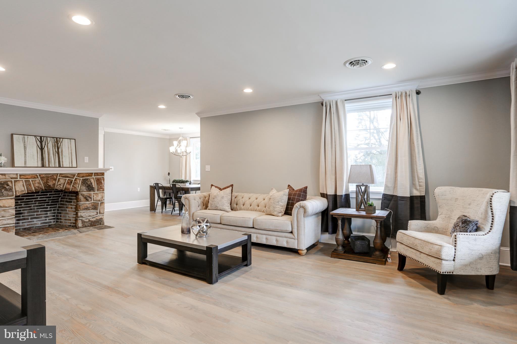 PAT'S HILL - Residential