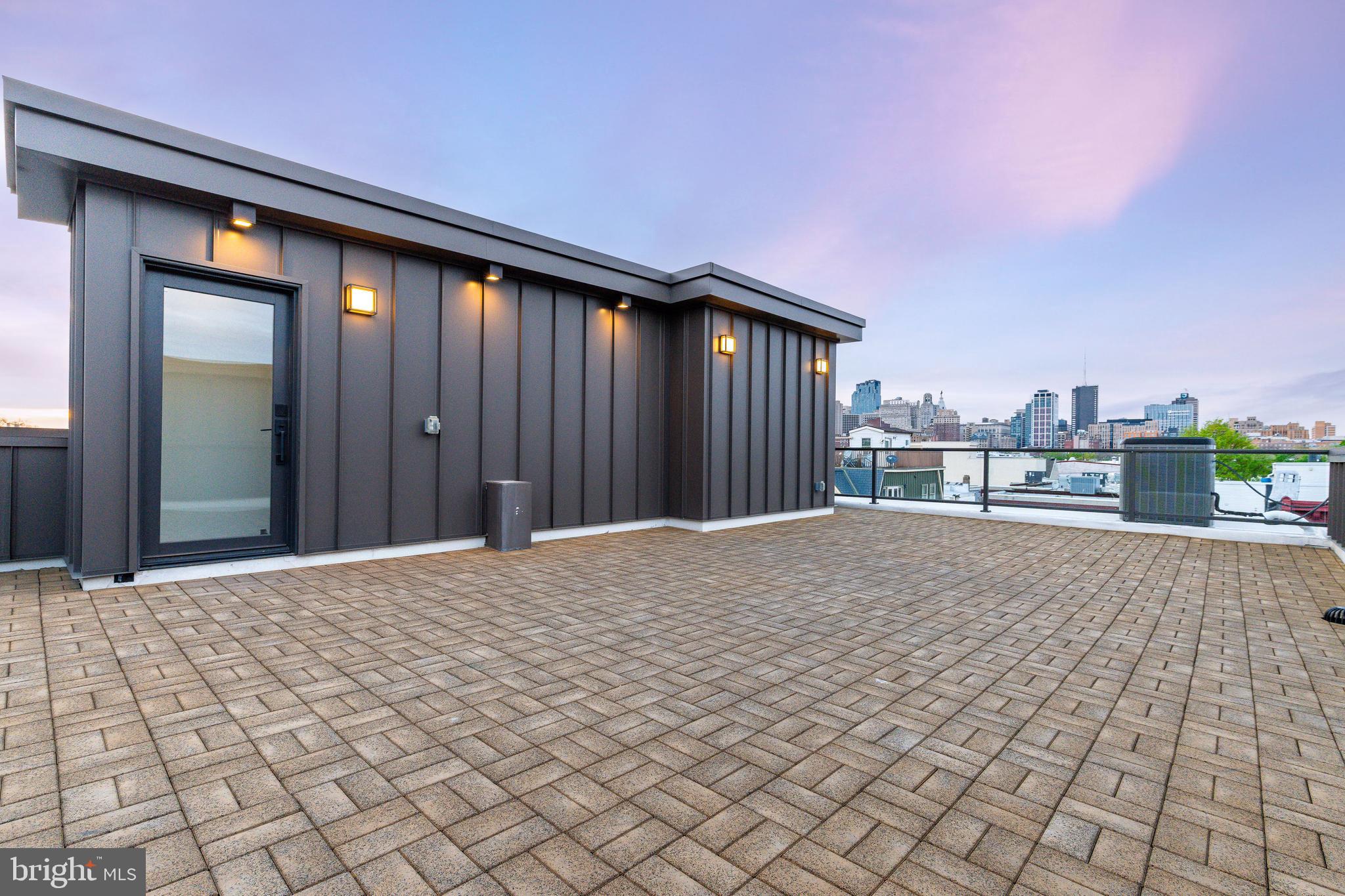BELLA VISTA - Residential