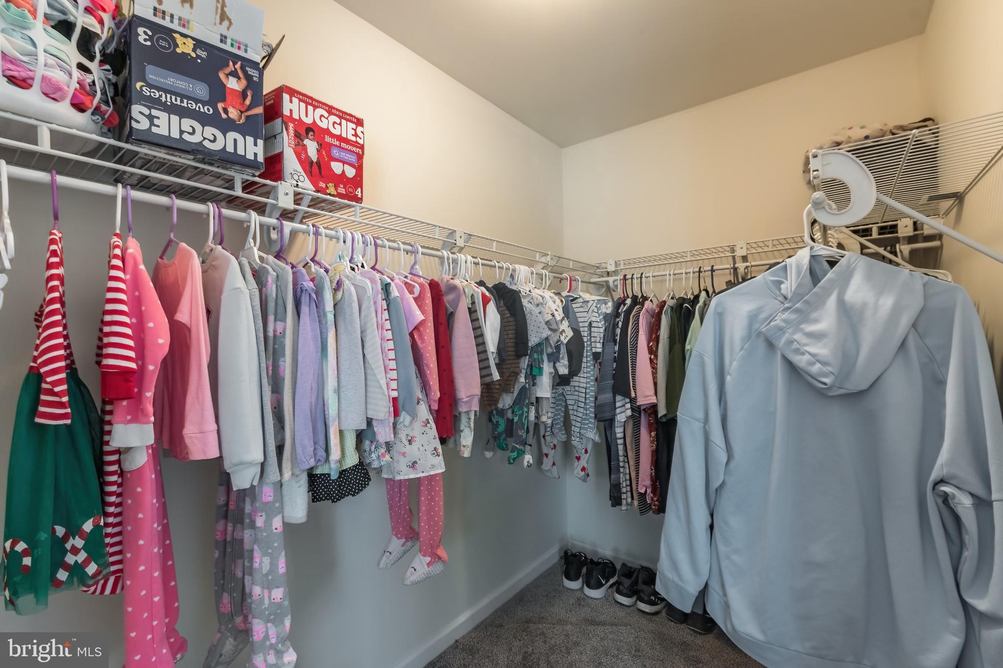 BENTWOOD ESTATES - Residential