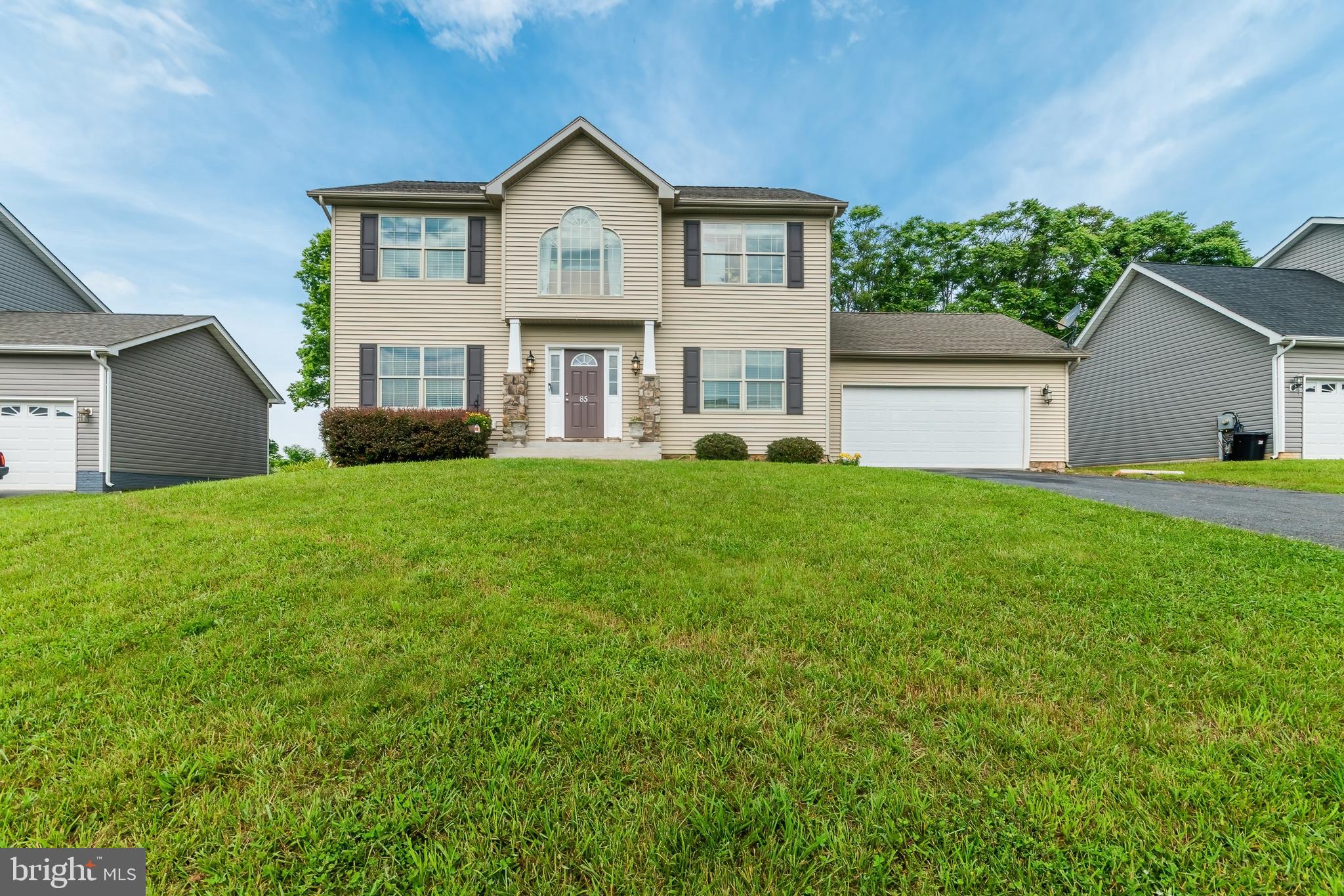 BENTWOOD ESTATES - Residential