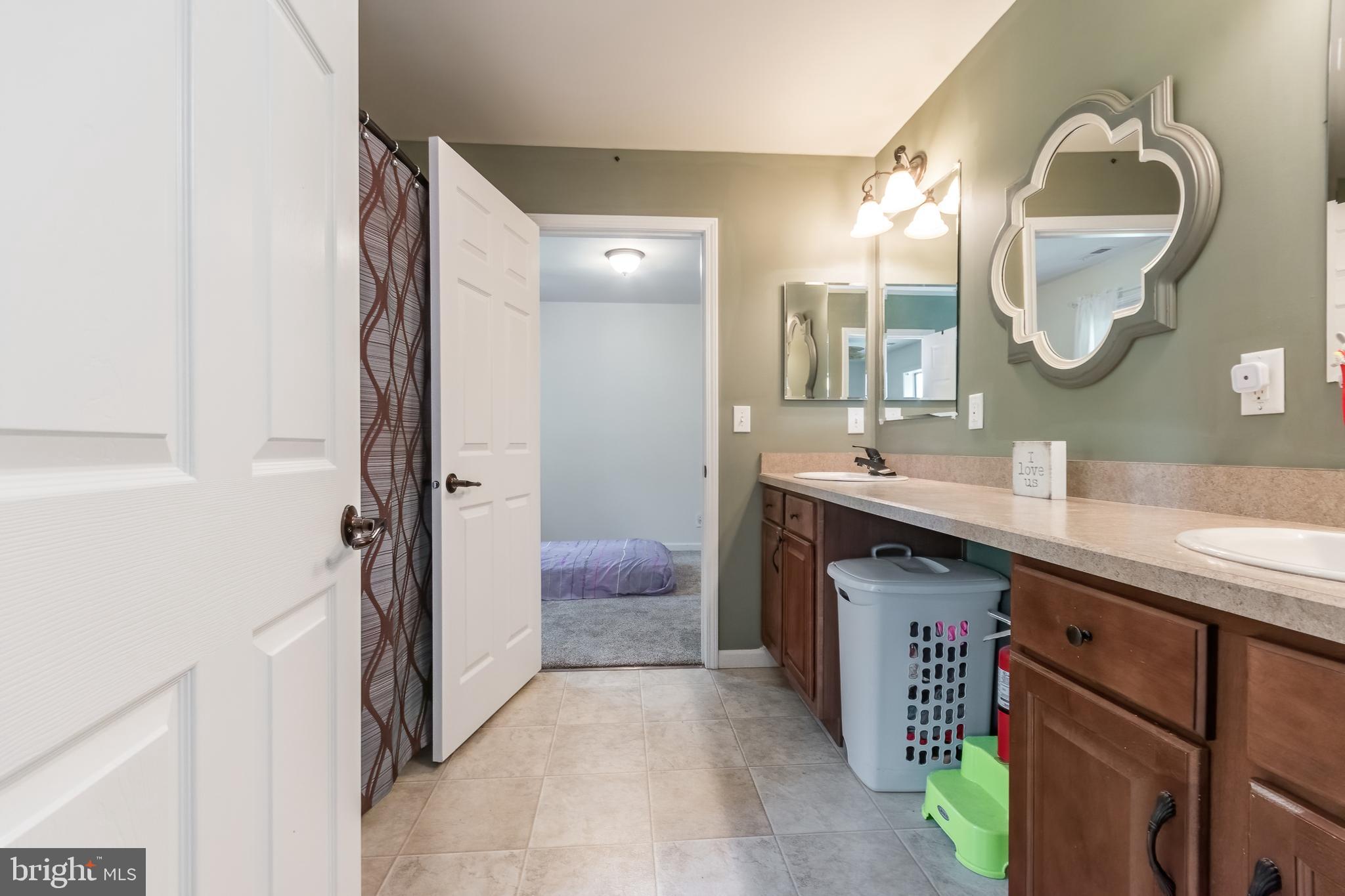 BENTWOOD ESTATES - Residential