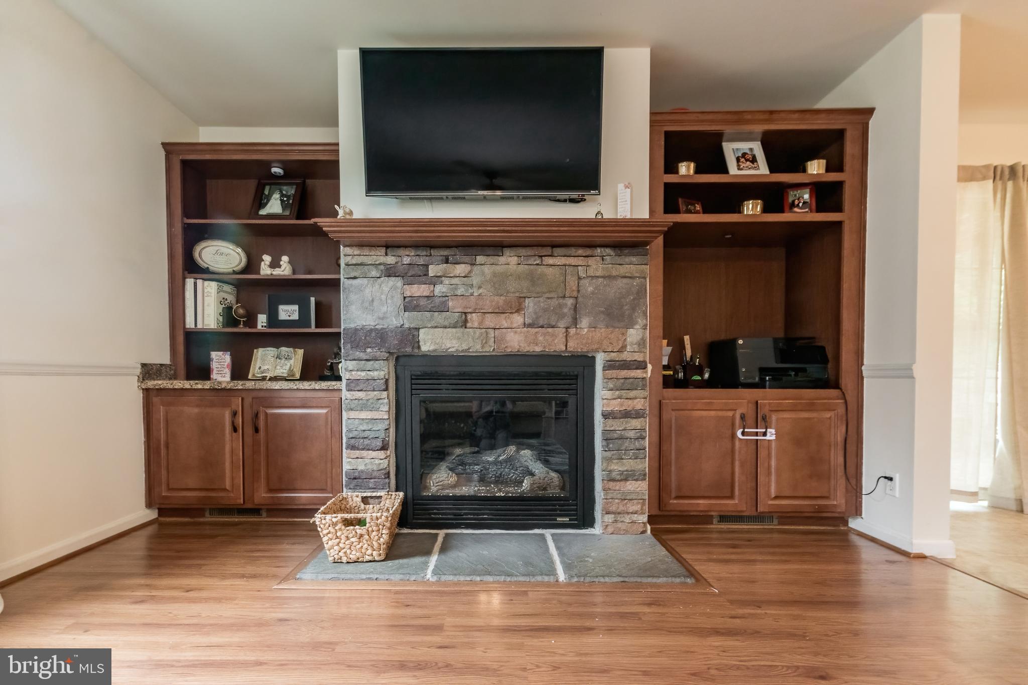 BENTWOOD ESTATES - Residential