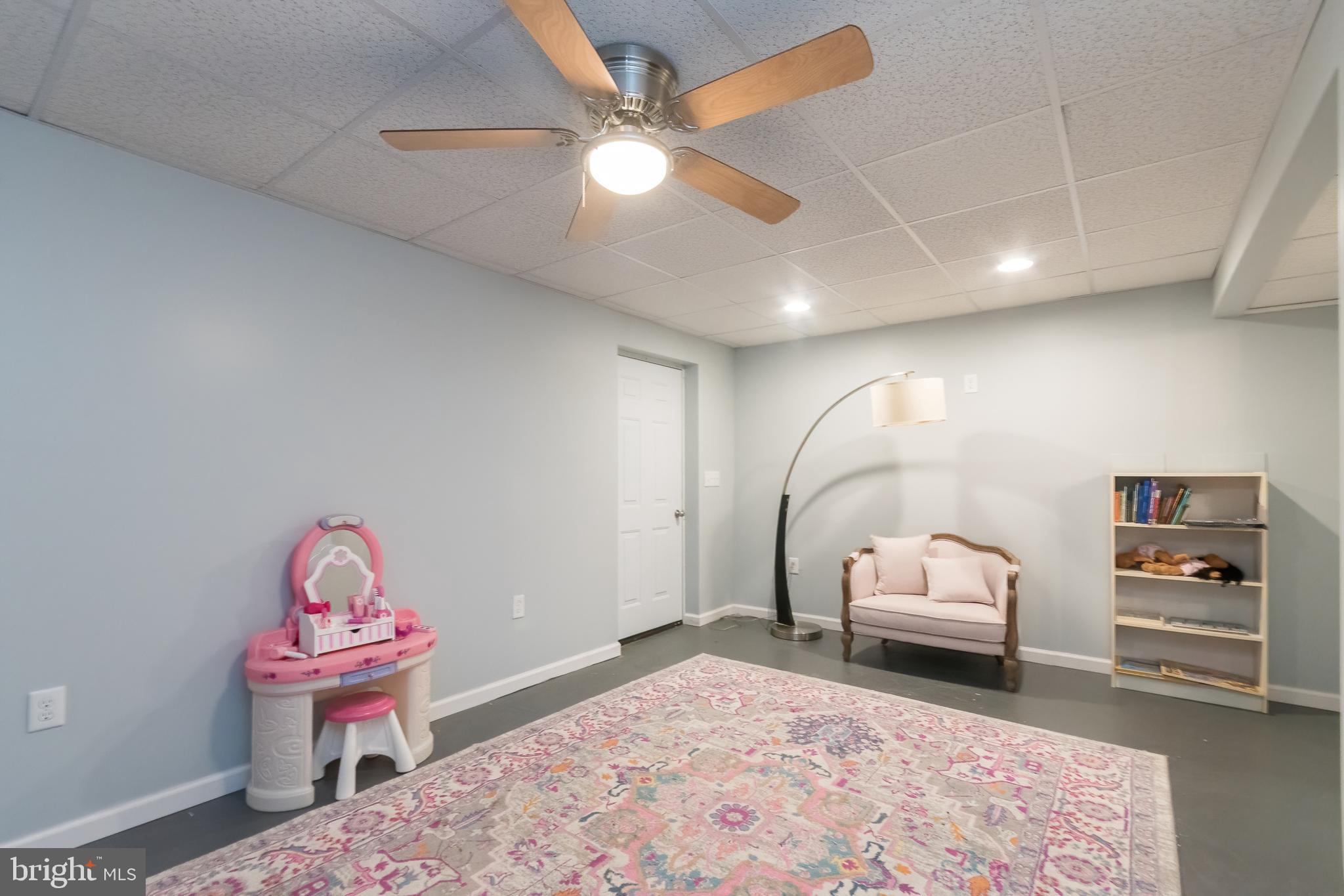 BENTWOOD ESTATES - Residential