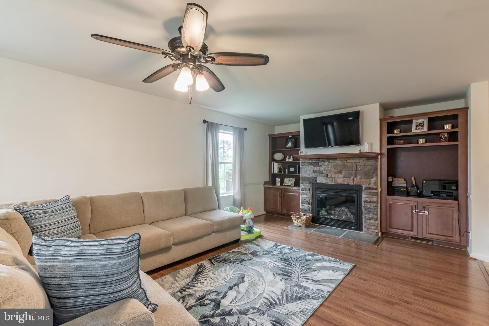 BENTWOOD ESTATES - Residential