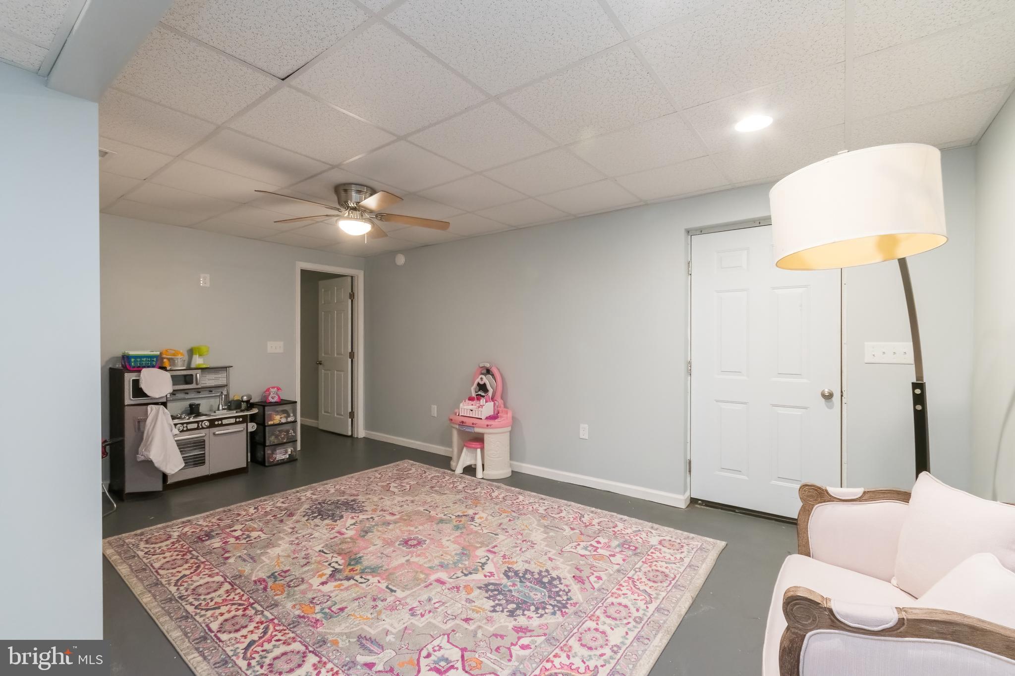 BENTWOOD ESTATES - Residential