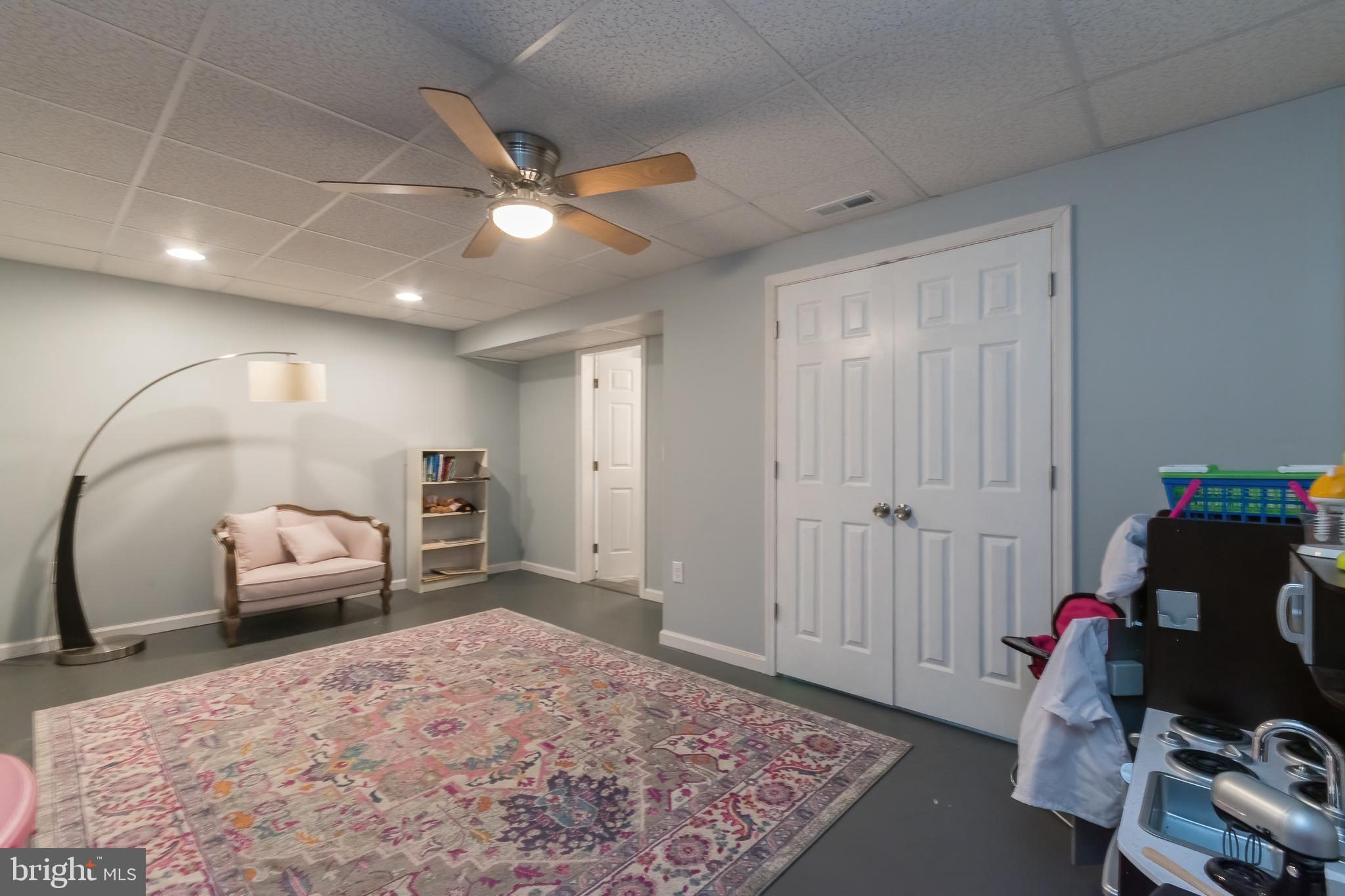 BENTWOOD ESTATES - Residential