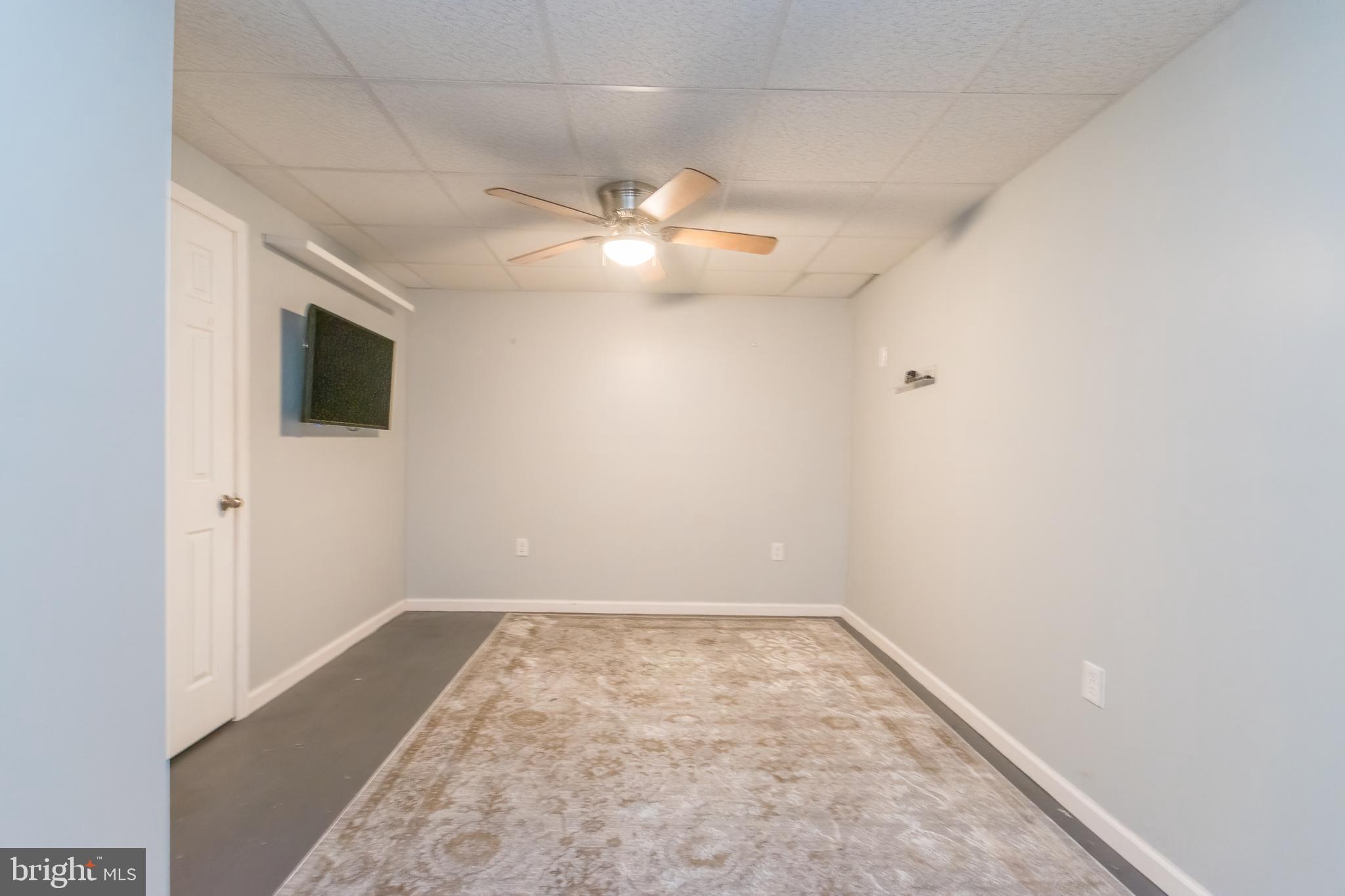 BENTWOOD ESTATES - Residential