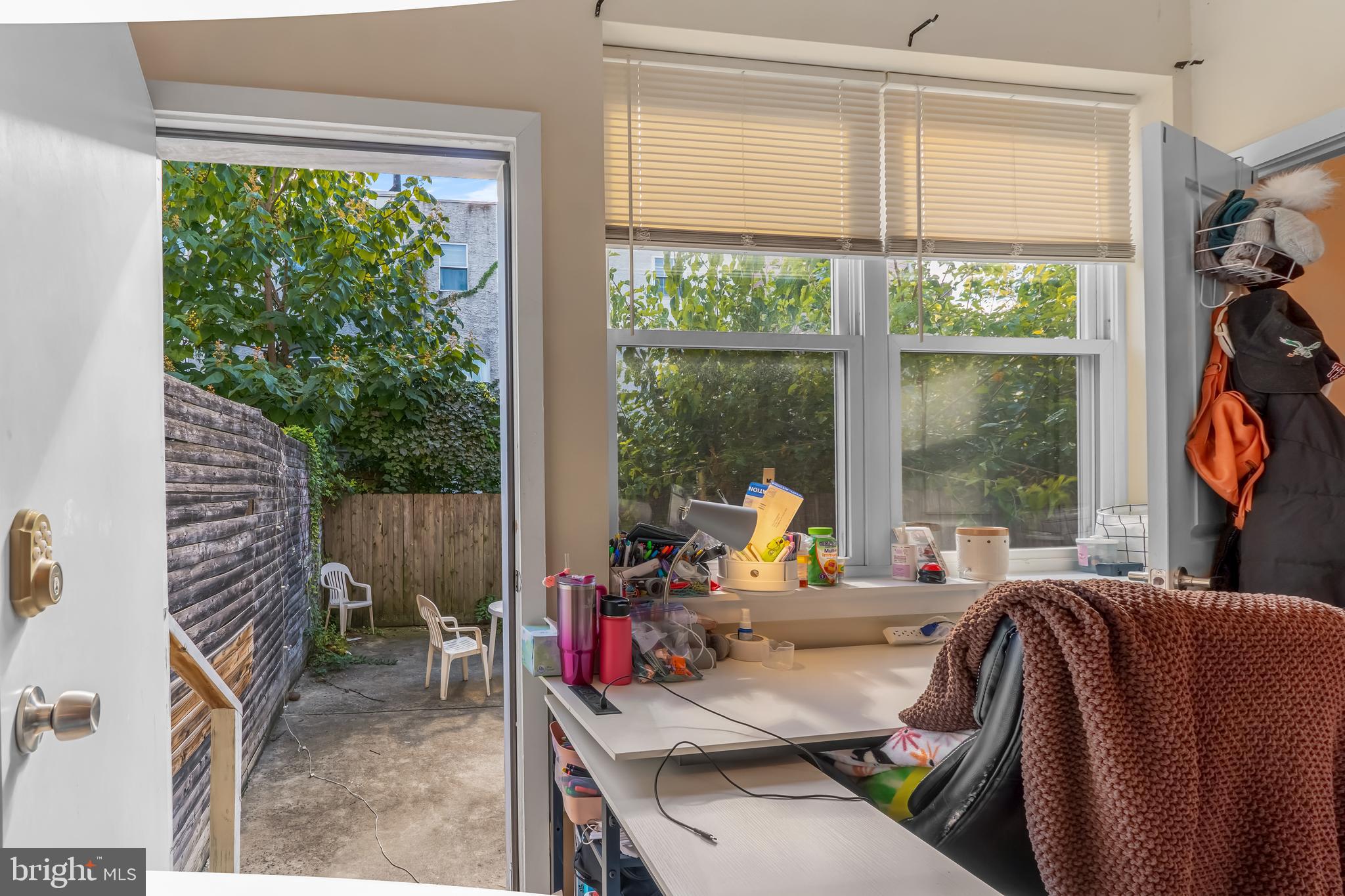 TEMPLE UNIVERSITY - Residential Lease