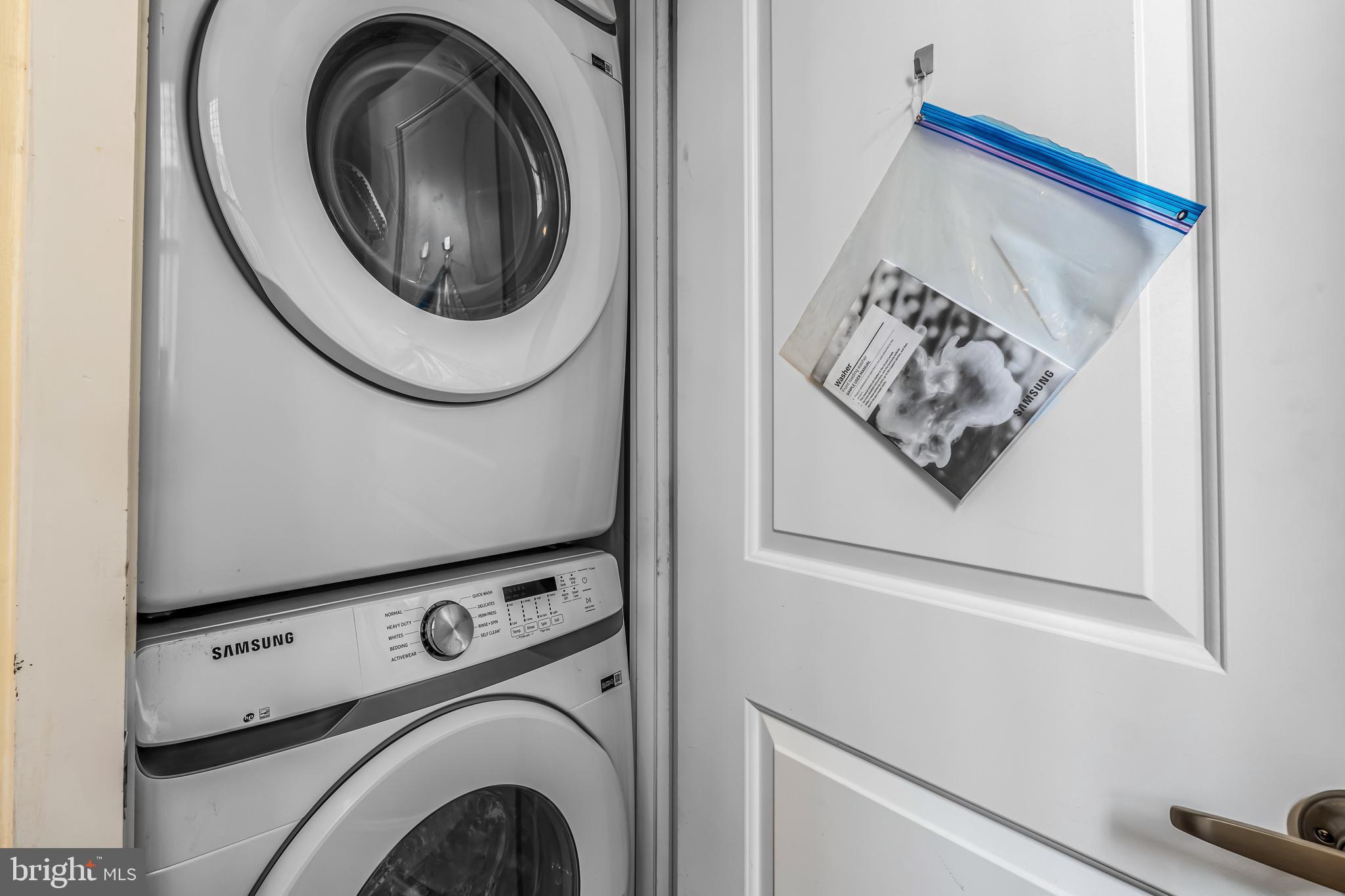 TEMPLE UNIVERSITY - Residential Lease