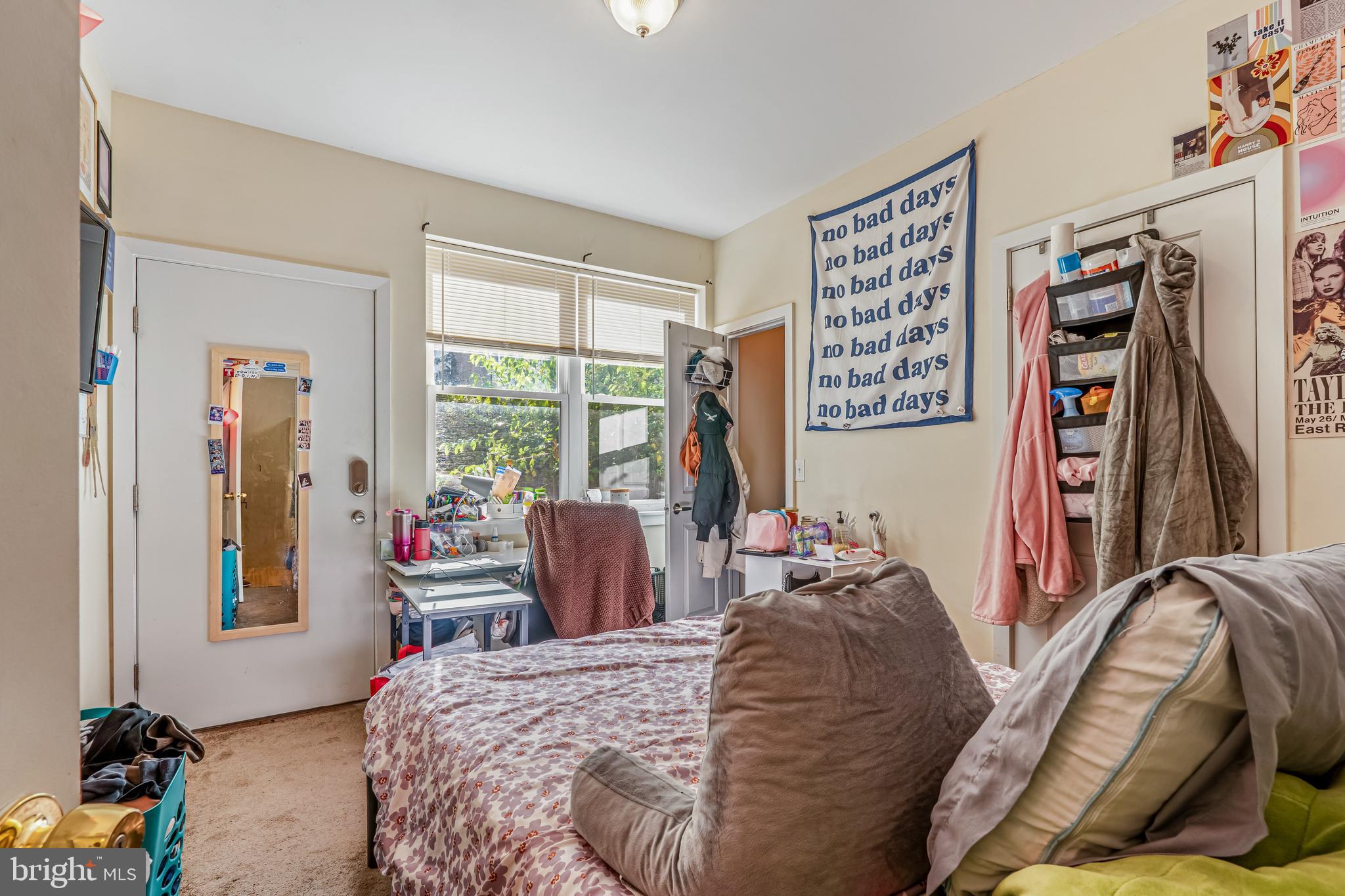 TEMPLE UNIVERSITY - Residential Lease